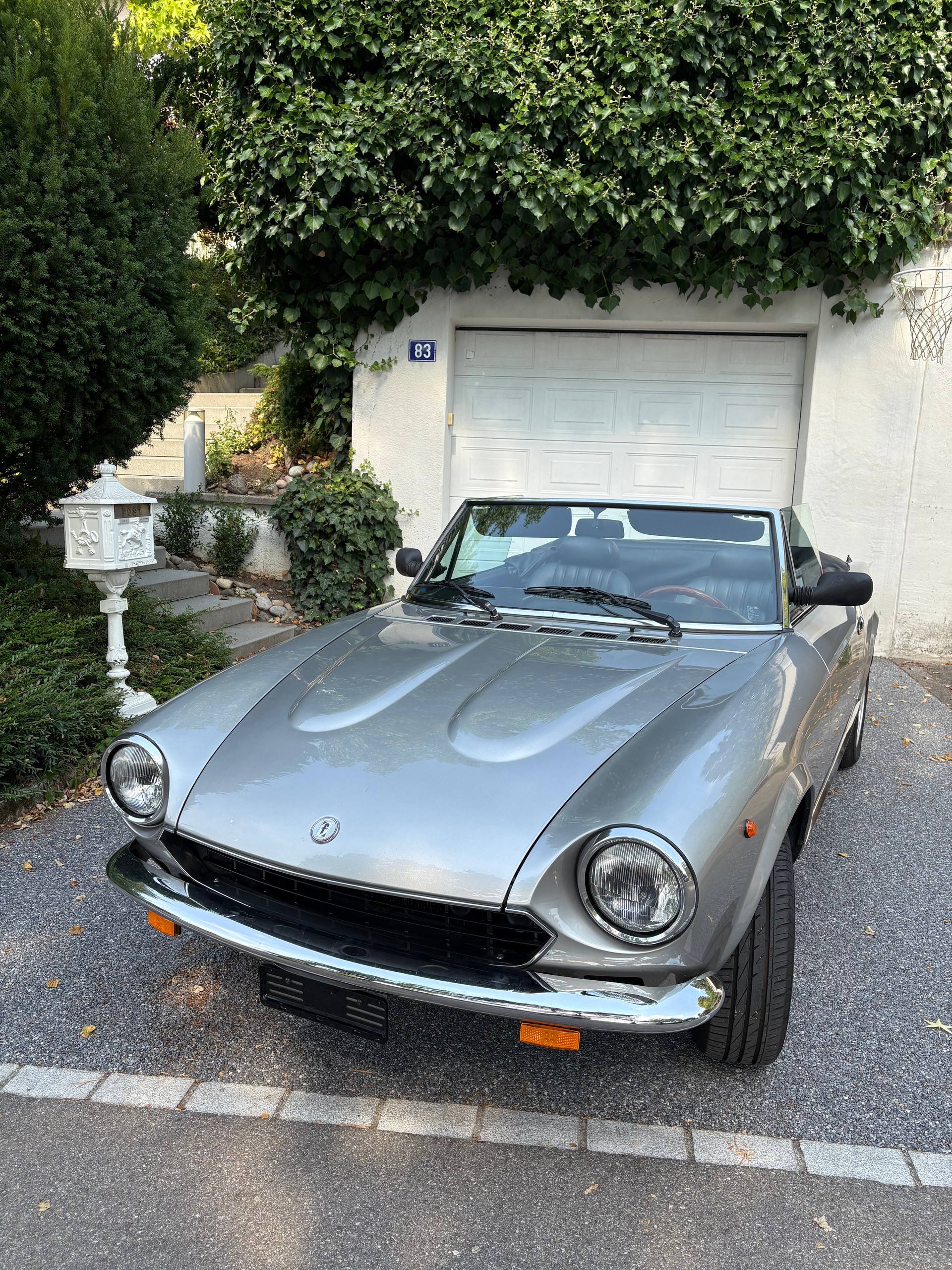 FIAT Pininfarina 124 DS-image-0