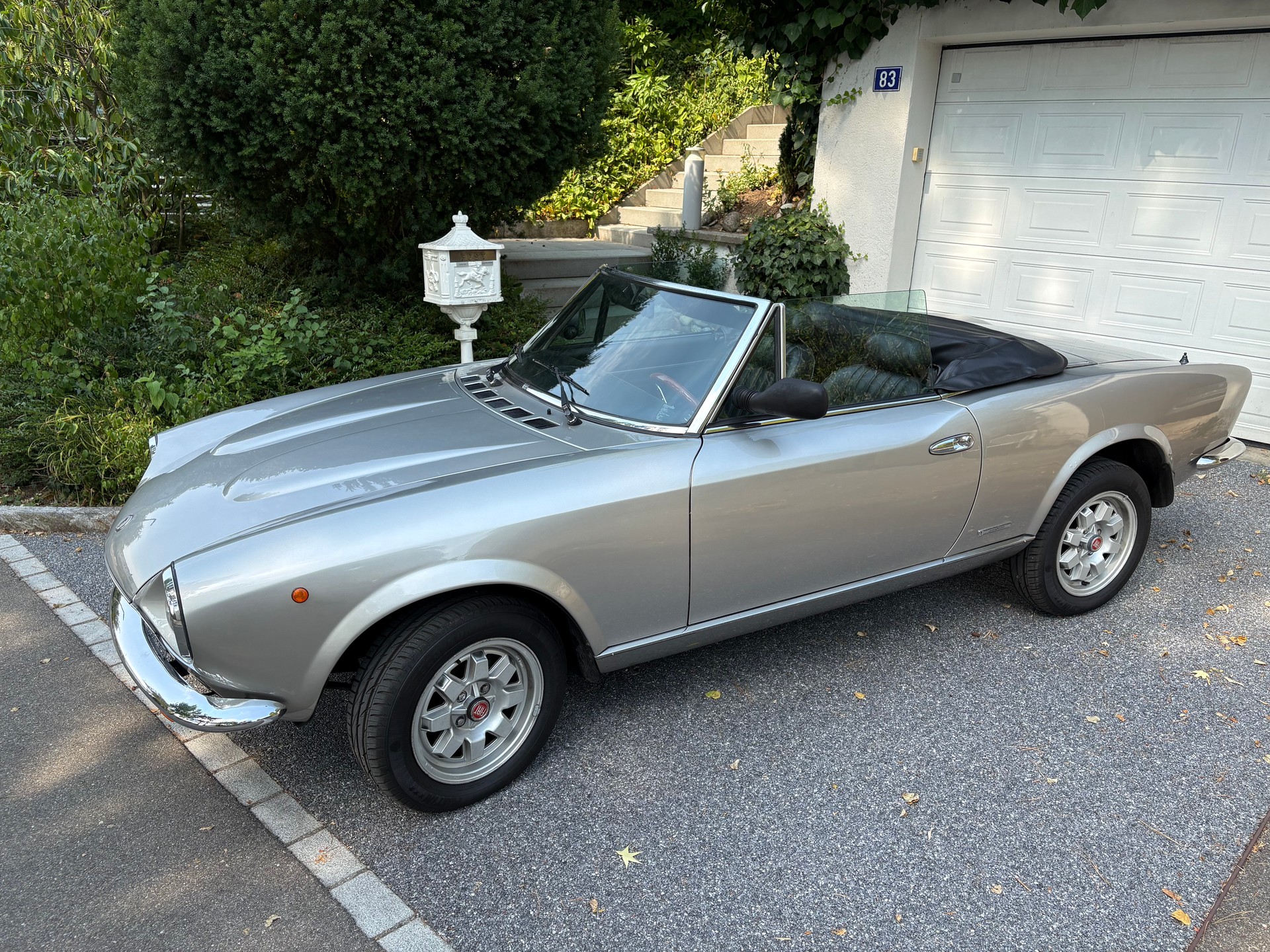 FIAT Pininfarina 124 DS-image-1