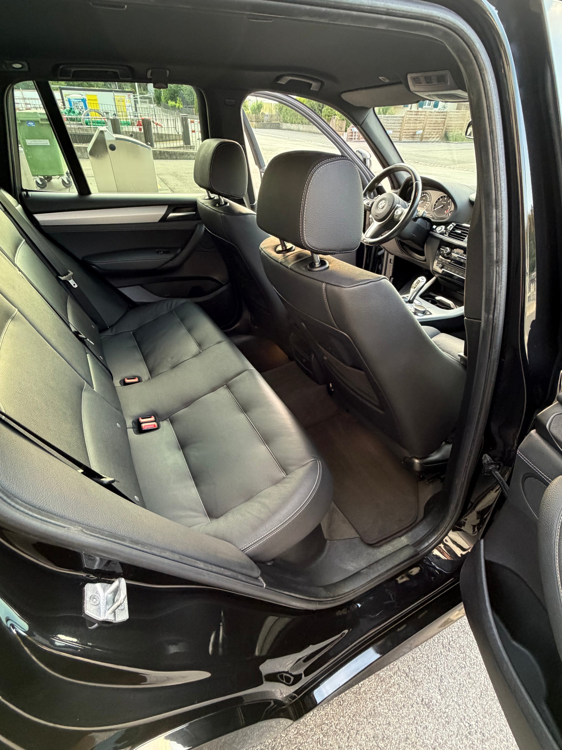 BMW X3 xDrive 20d M Sport Steptronic-image-12