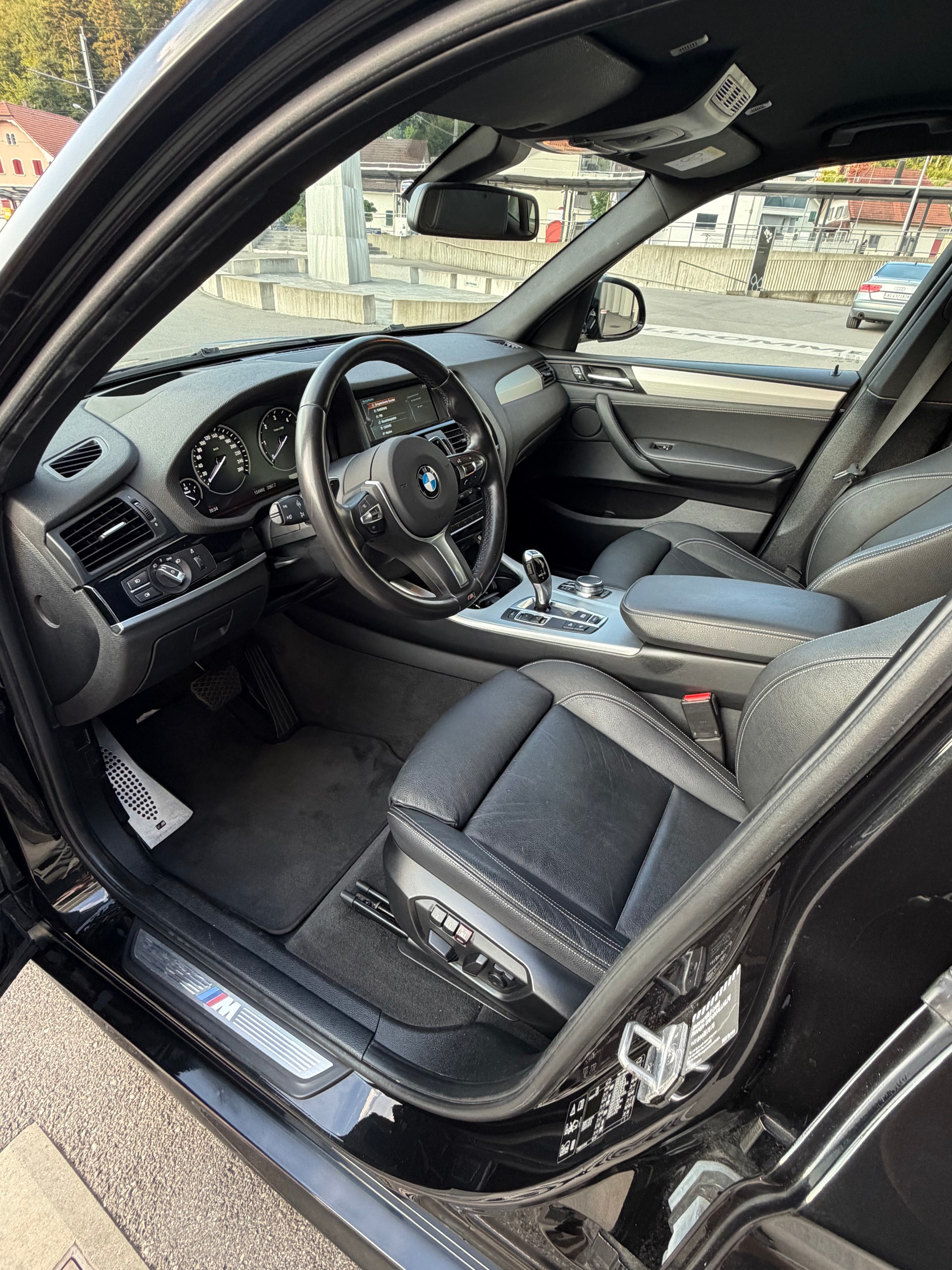 BMW X3 xDrive 20d M Sport Steptronic-image-8