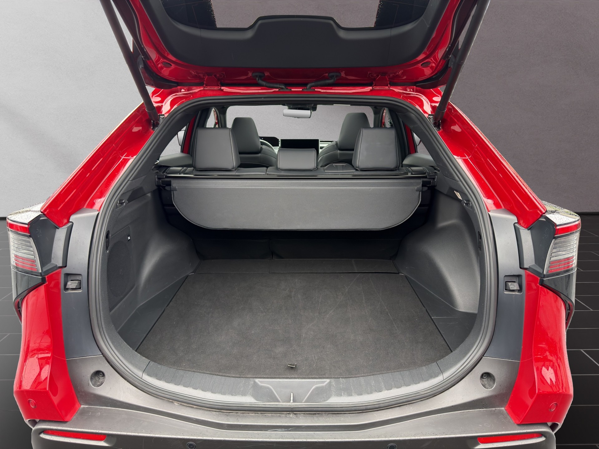 TOYOTA bZ4X Premium AWD-image-11