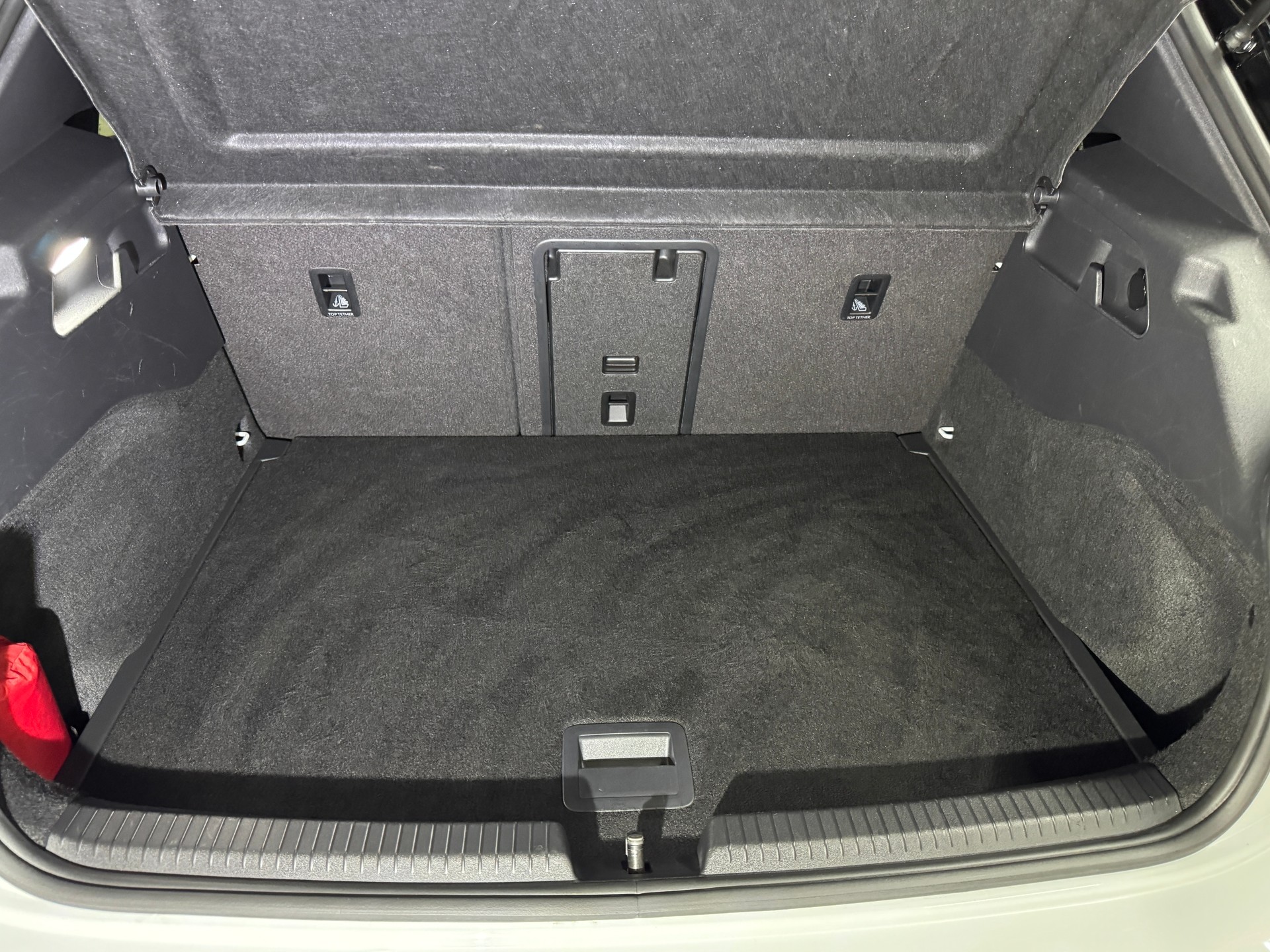 VW ID.3 Pro Performance 58kWh 1ST Max / TOP Ausstattung-image-11
