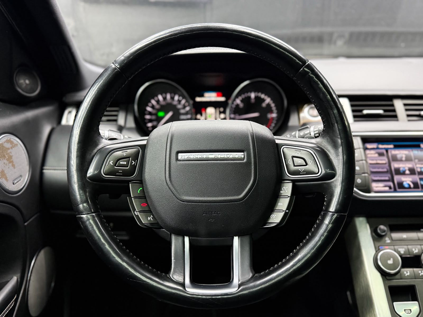 LAND ROVER Range Rover Evoque 2.2 SD4 Dynamic AT6-image-17