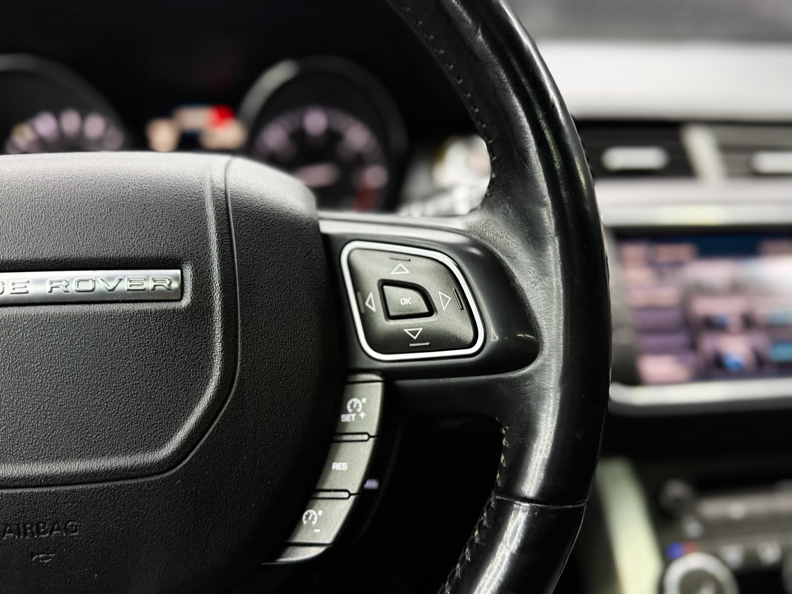 LAND ROVER Range Rover Evoque 2.2 SD4 Dynamic AT6-image-11