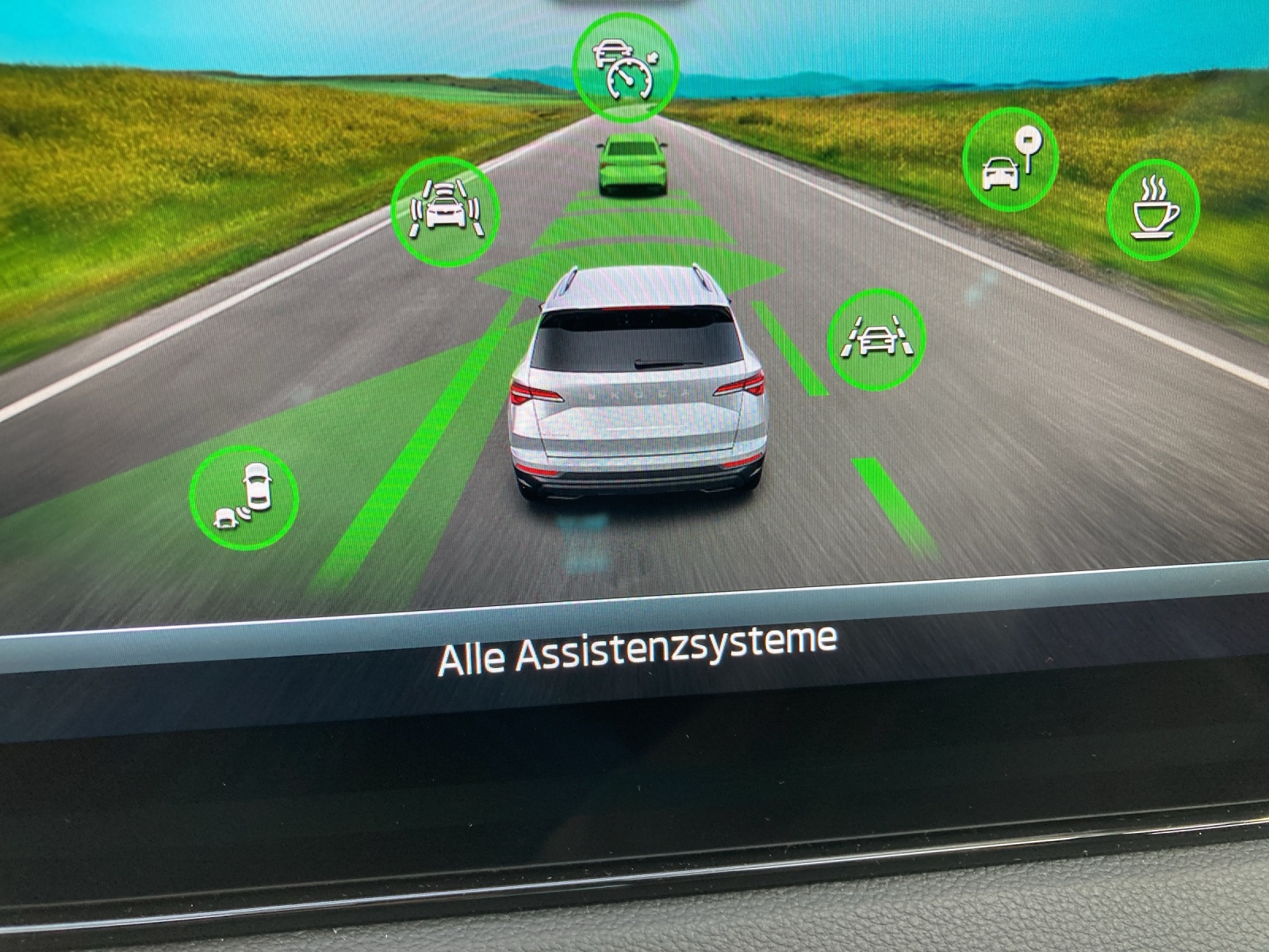 SKODA Karoq 2.0 TSI SportLine 4x4 DSG-image-14