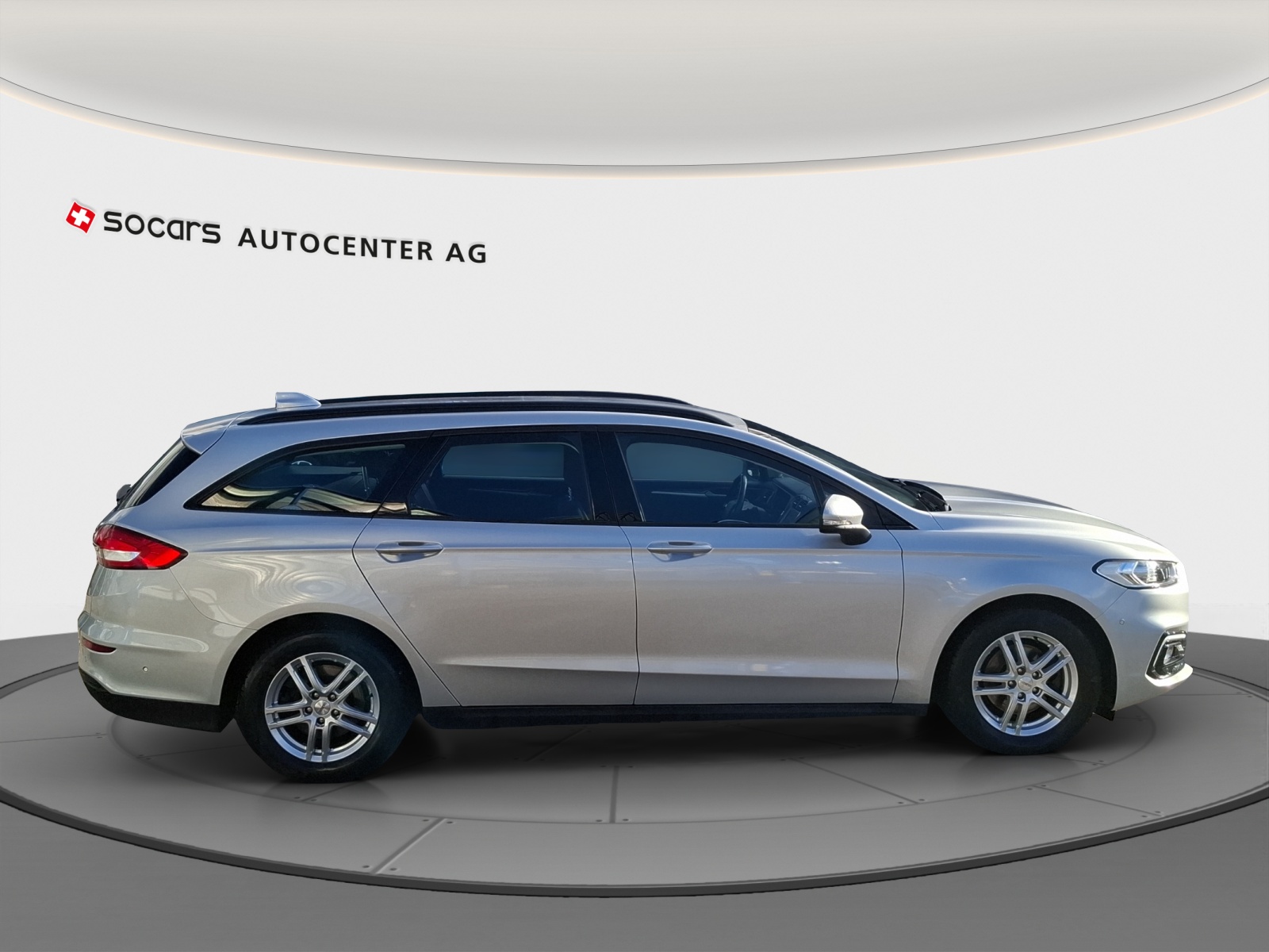 FORD Mondeo 2.0 TDCi Trend Automatik // Anhängerkupplung // 8-fach Aluminiumbereift // Bremsen vo + hi komplett NEU // Batterie NEU-image-6