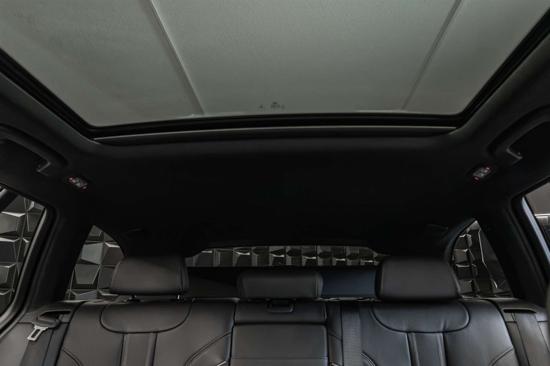 BMW 530i xDrive Touring Steptronic M-Paket-image-18