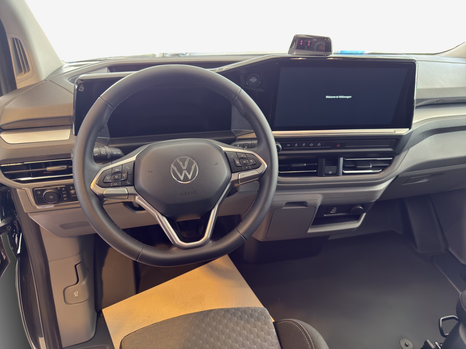 VW Caravelle 2.5TSI eHYBRID Edition 16,5kWh 8Aut.-image-8