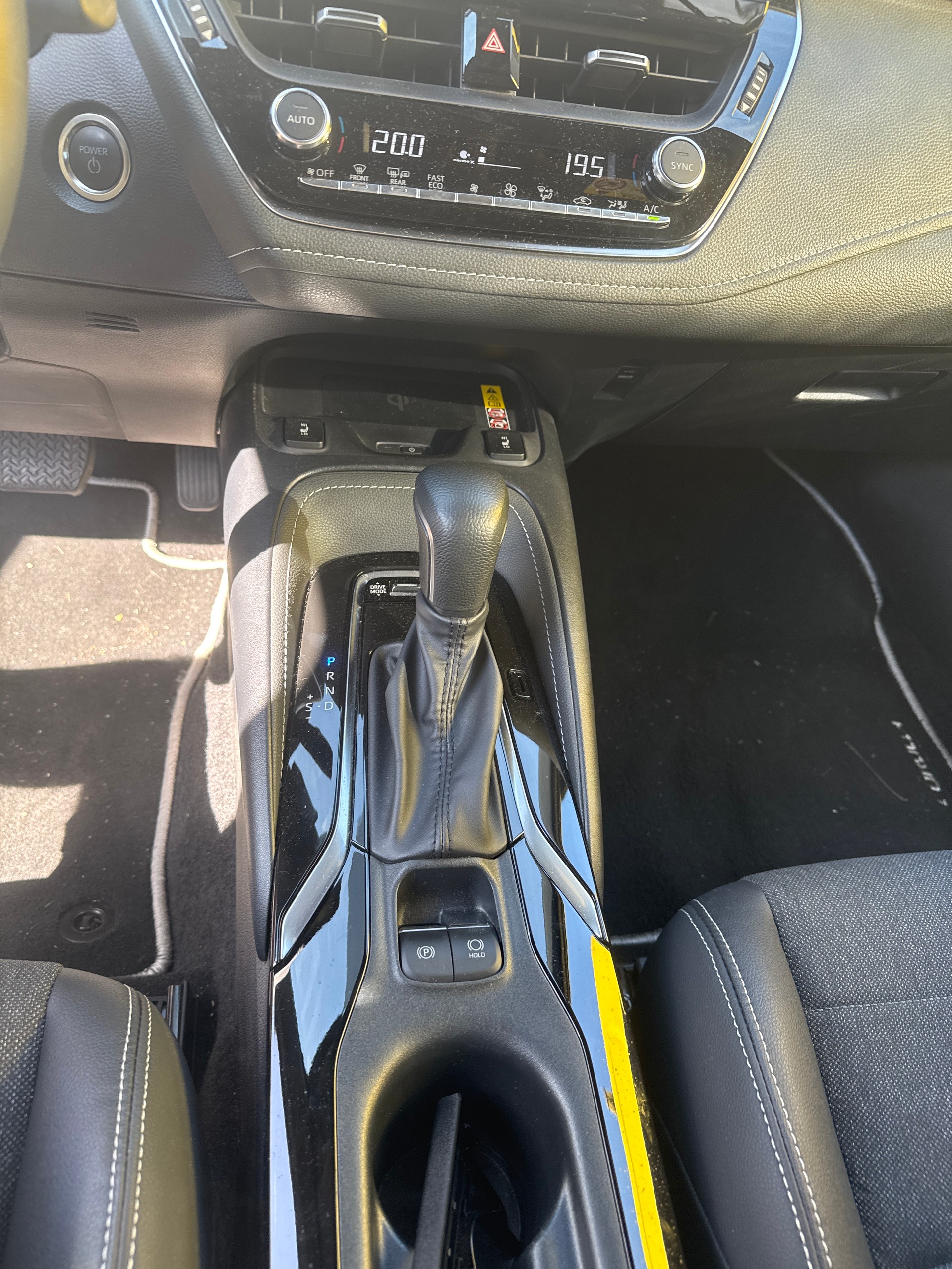 TOYOTA Corolla Touring Sports 2.0 HSD Trend e-CVT-image-16