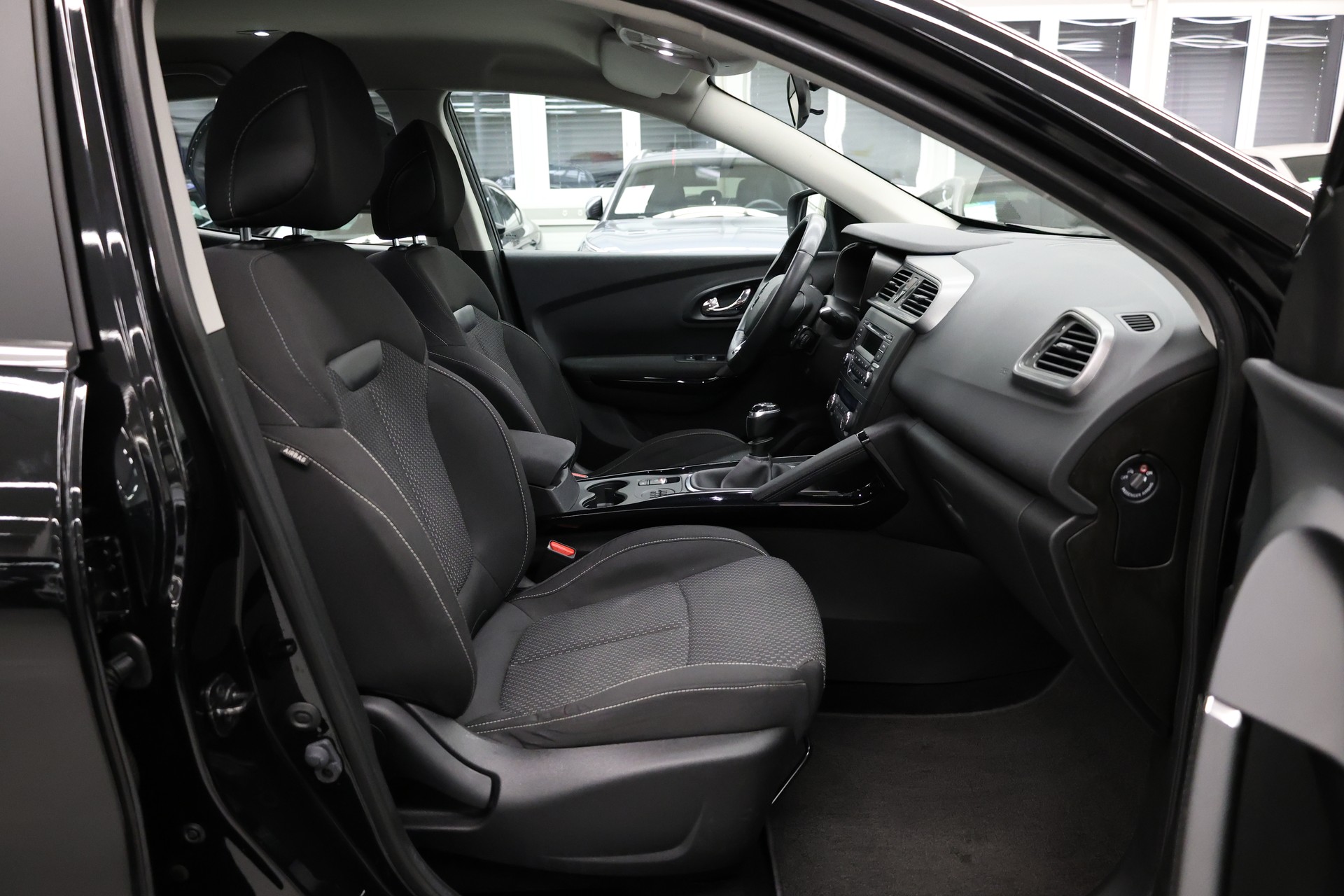 RENAULT Kadjar 1.2 TCe Zen-image-11