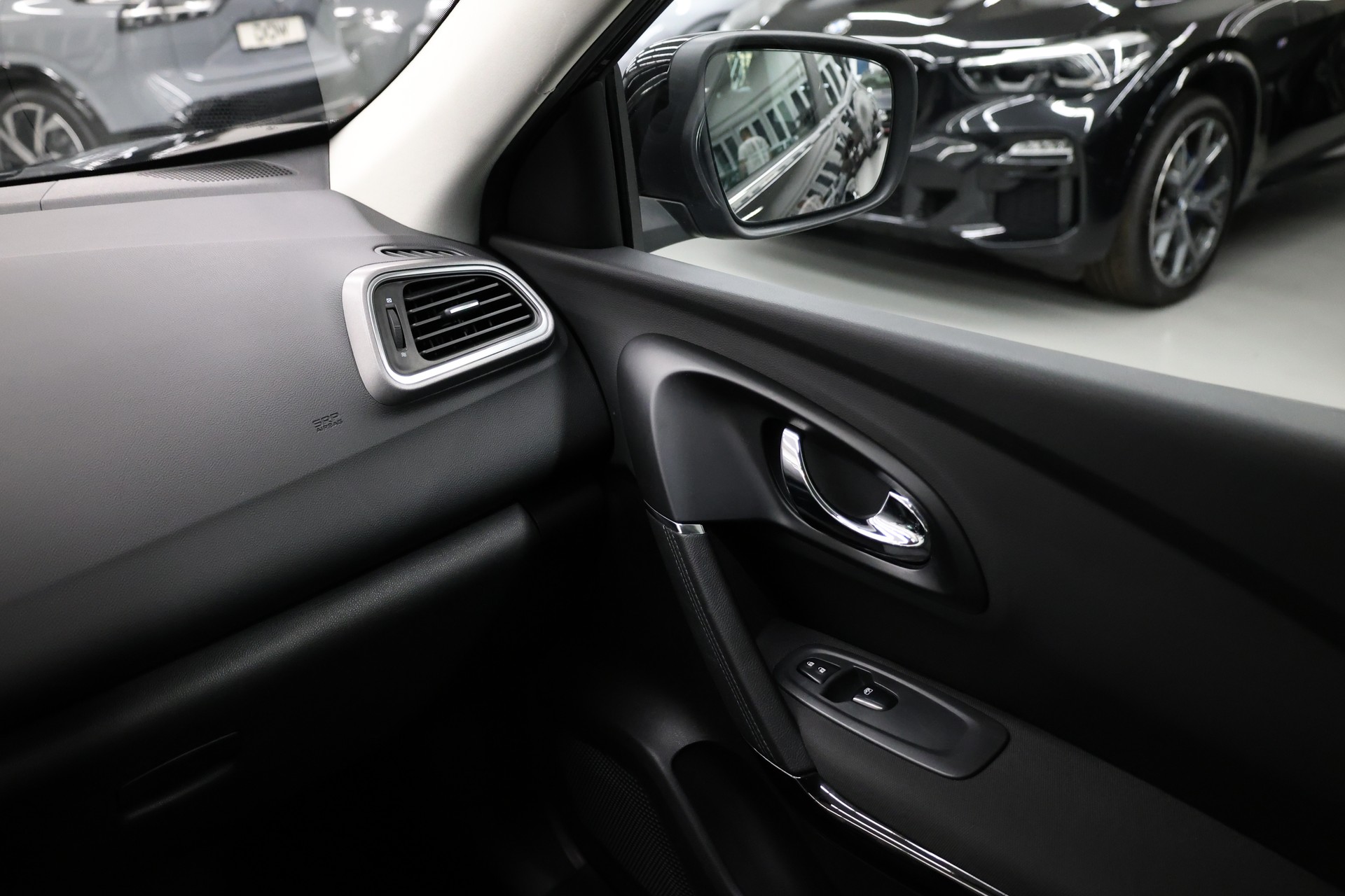 RENAULT Kadjar 1.2 TCe Zen-image-16