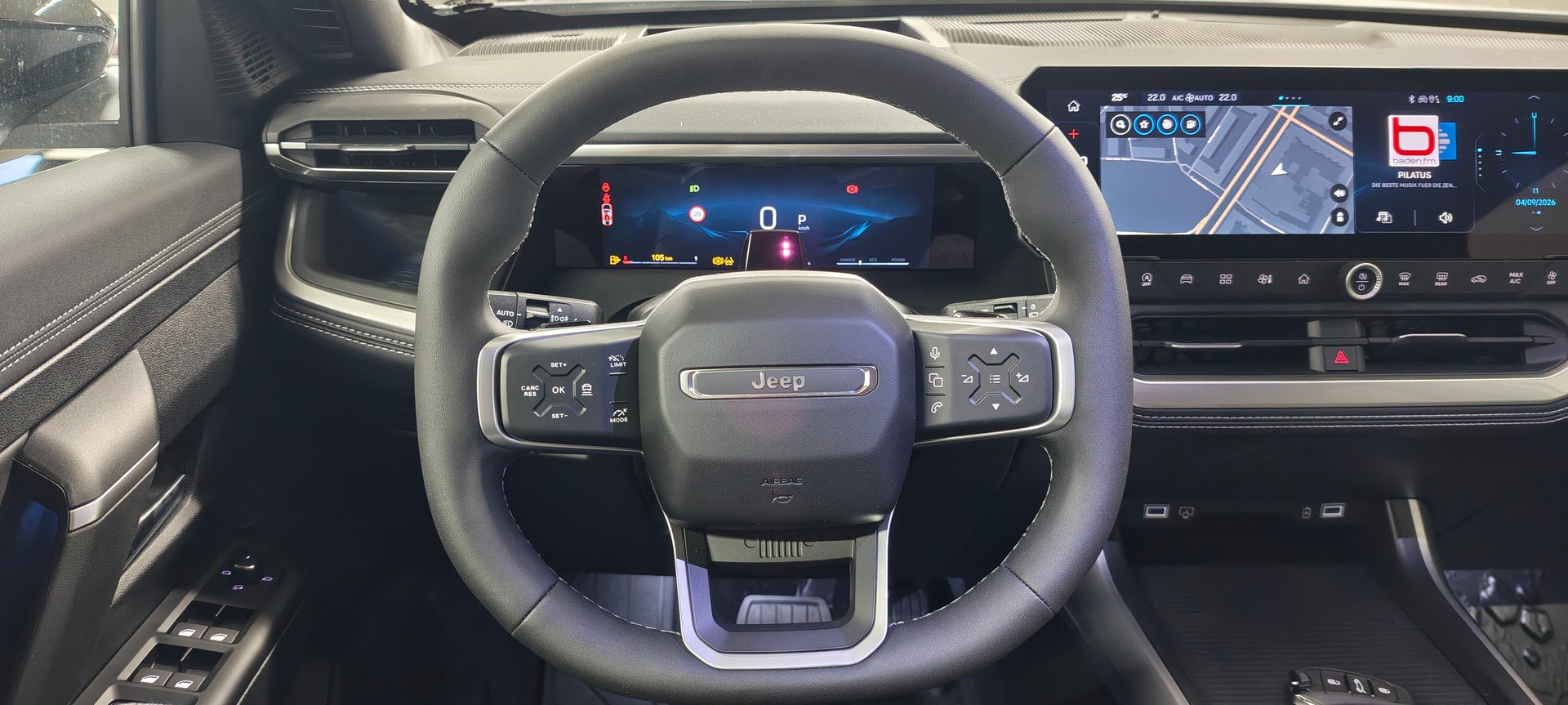 JEEP Compass 1.2 T e-Hybrid First Edition-image-6