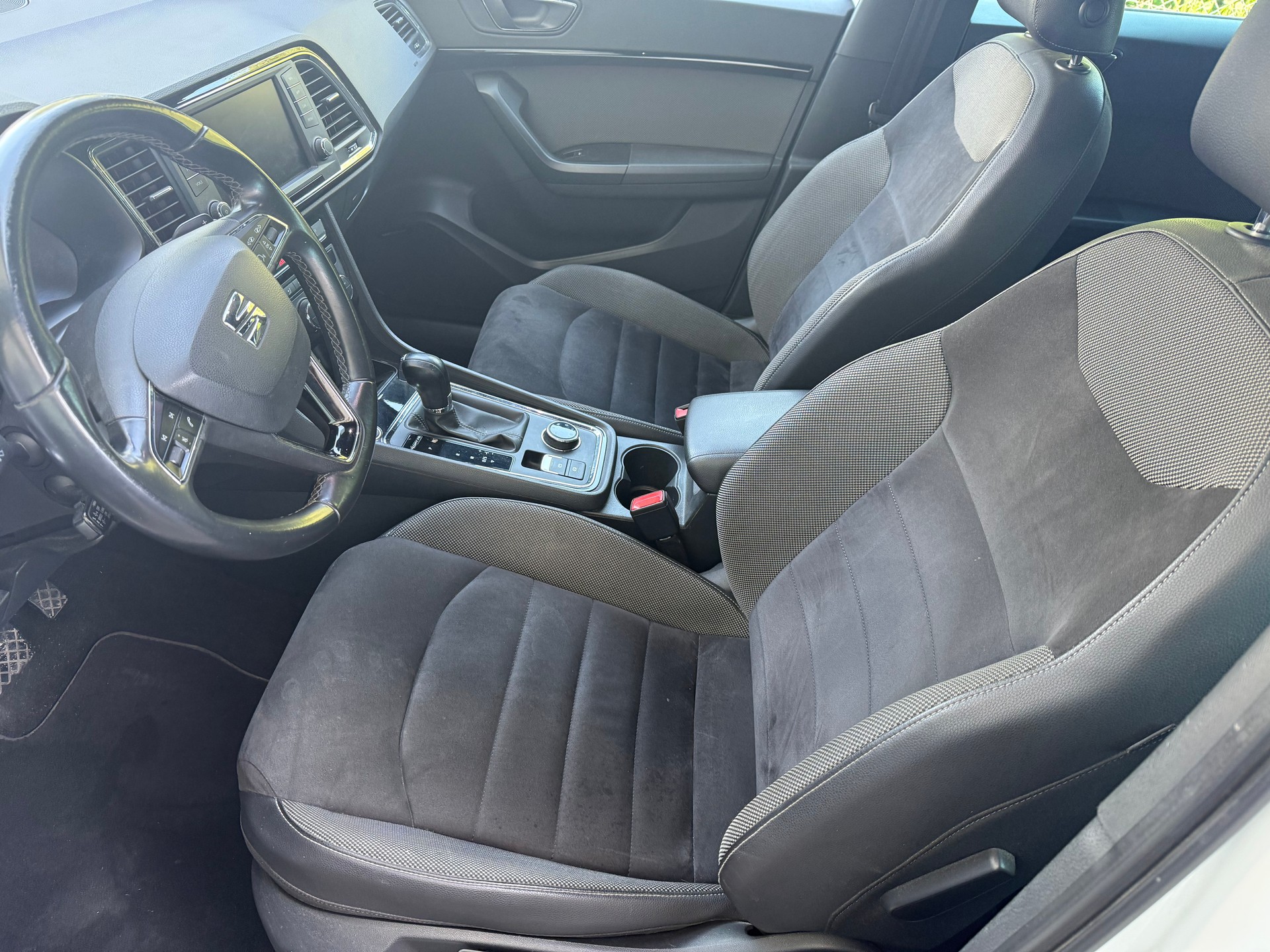 SEAT Ateca 2.0 TDI CR Xcellence 4Drive DSG-image-14