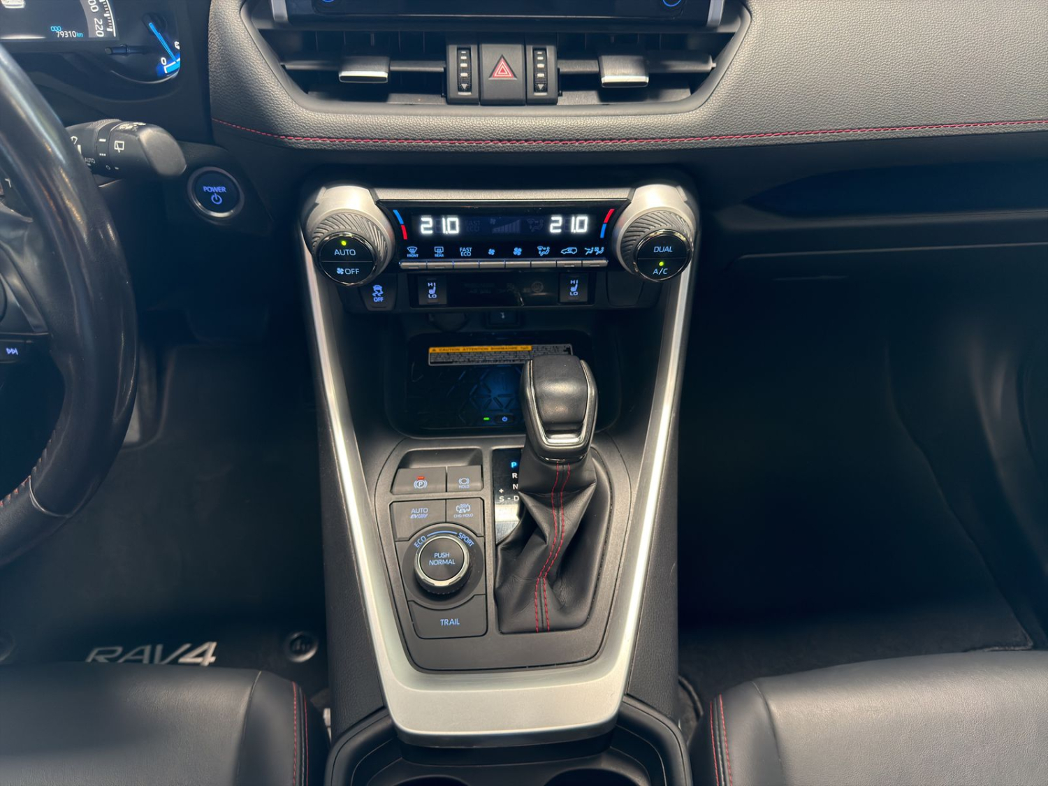 TOYOTA RAV4 2.5 Plug-In-Hybrid Premium-image-14