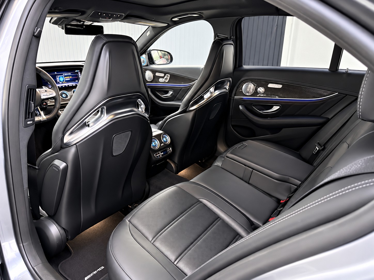 MERCEDES-BENZ E 63 AMG 4Matic+ Speedshift MCT-image-7