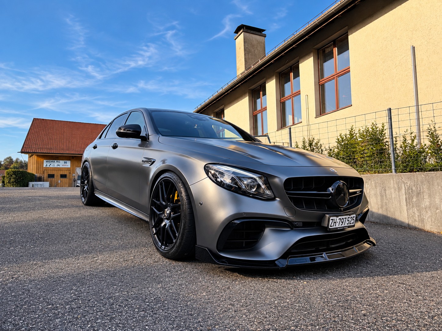 MERCEDES-BENZ E 63 AMG 4Matic+ Speedshift MCT-image-1
