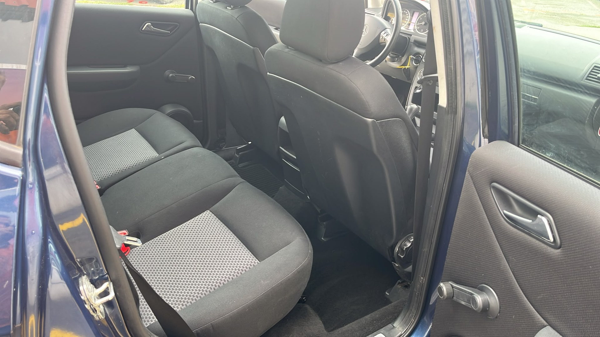 MERCEDES-BENZ A 150 Classic My first star Autotronic-image-11