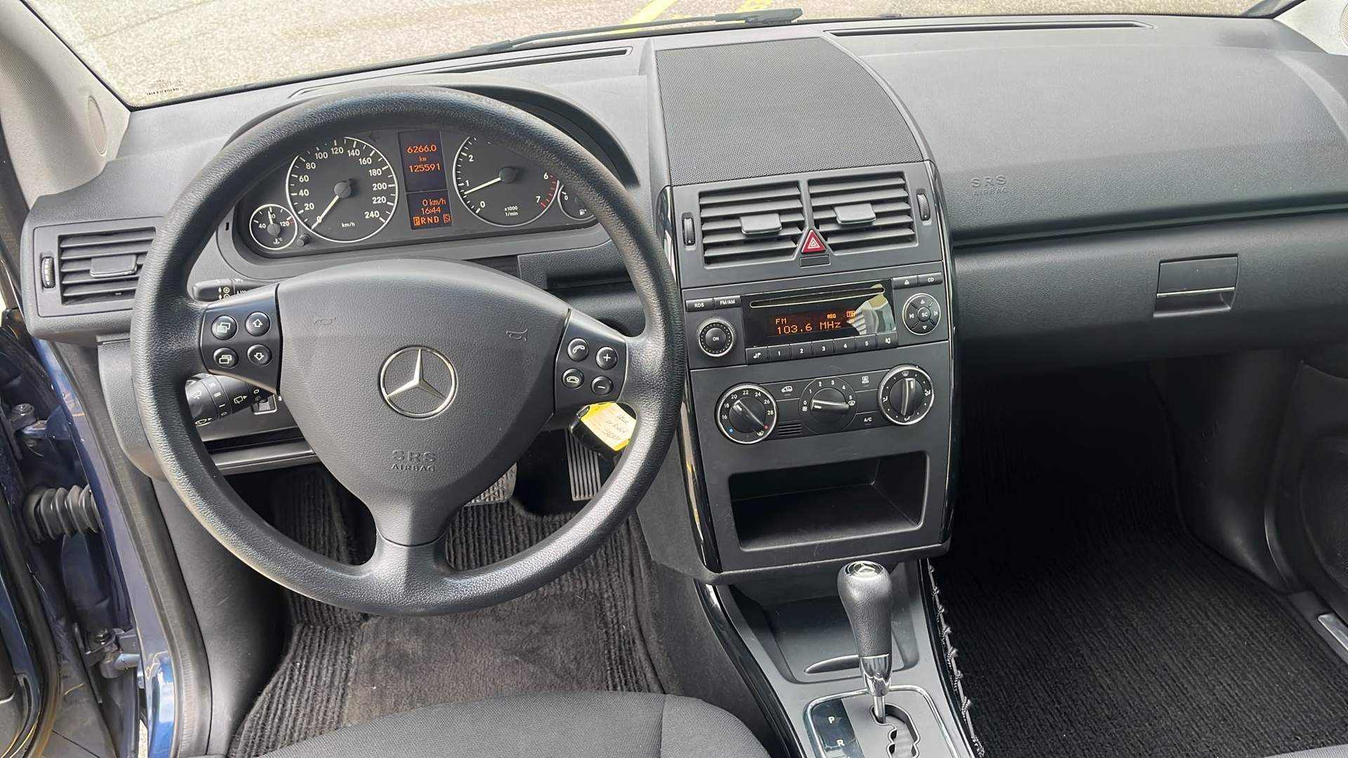 MERCEDES-BENZ A 150 Classic My first star Autotronic-image-6
