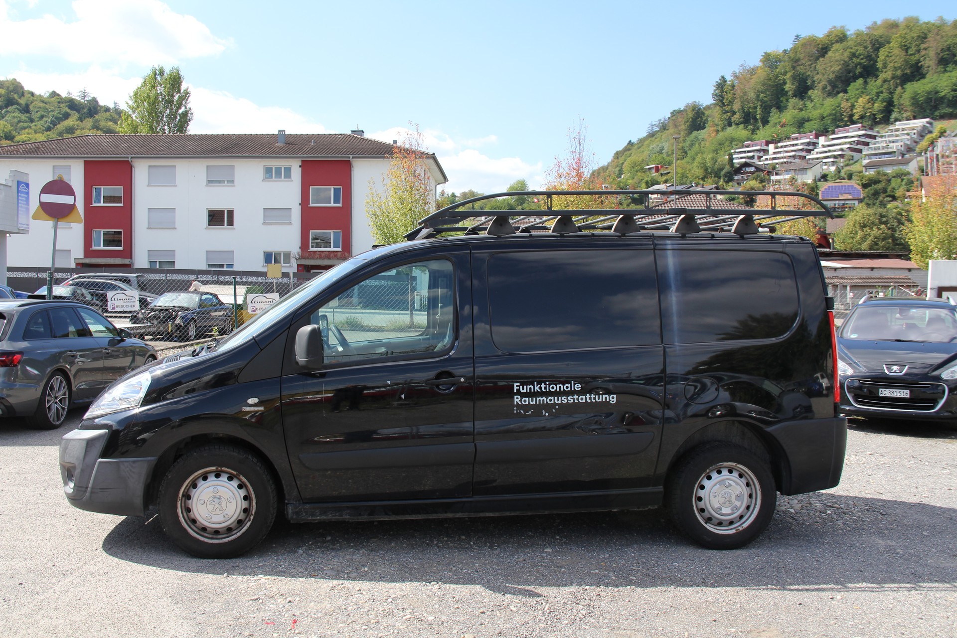 PEUGEOT Expert 2.0 HDi 229 L2H1-image-0