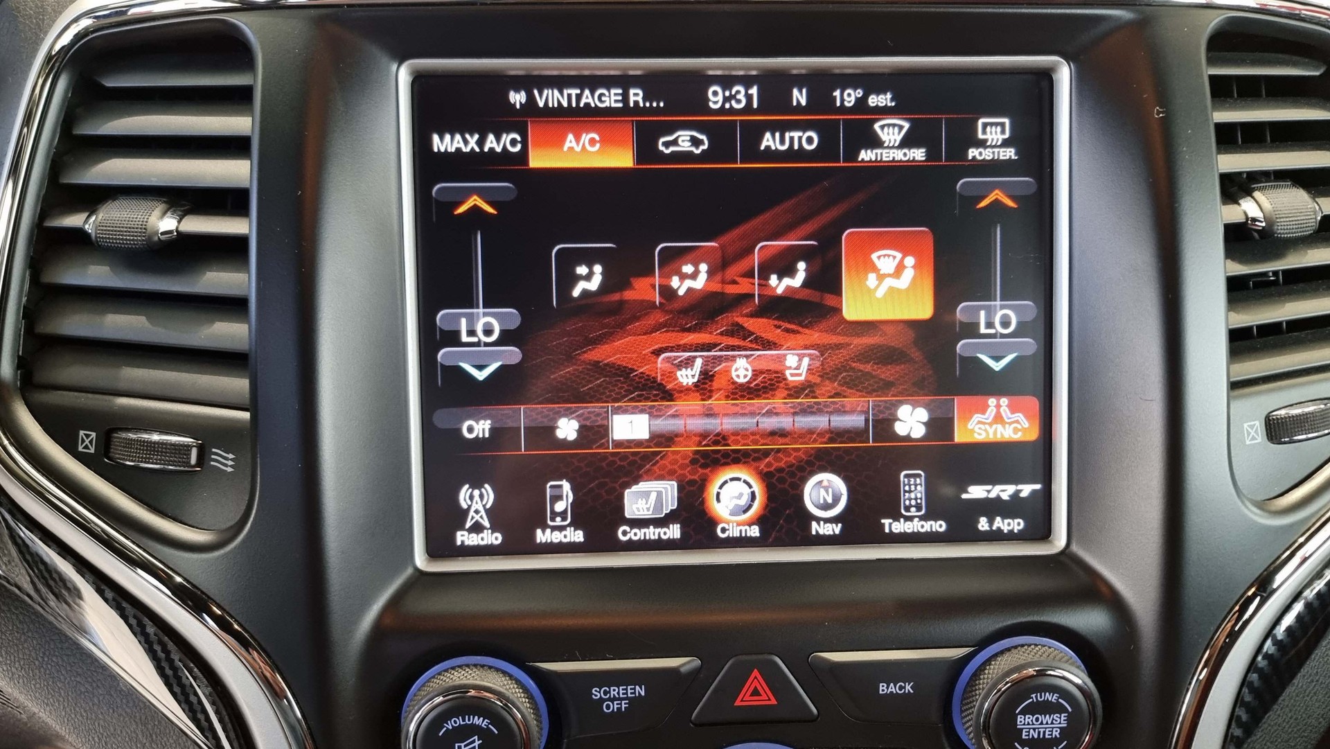 JEEP Grand Cherokee 6.4 V8 HEMI SRT8 Red Vapor-image-14