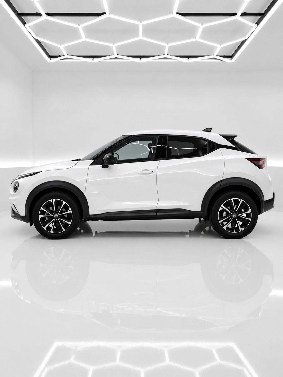 NISSAN Juke 1.0 DIG-T N-Connecta DCT-image-3