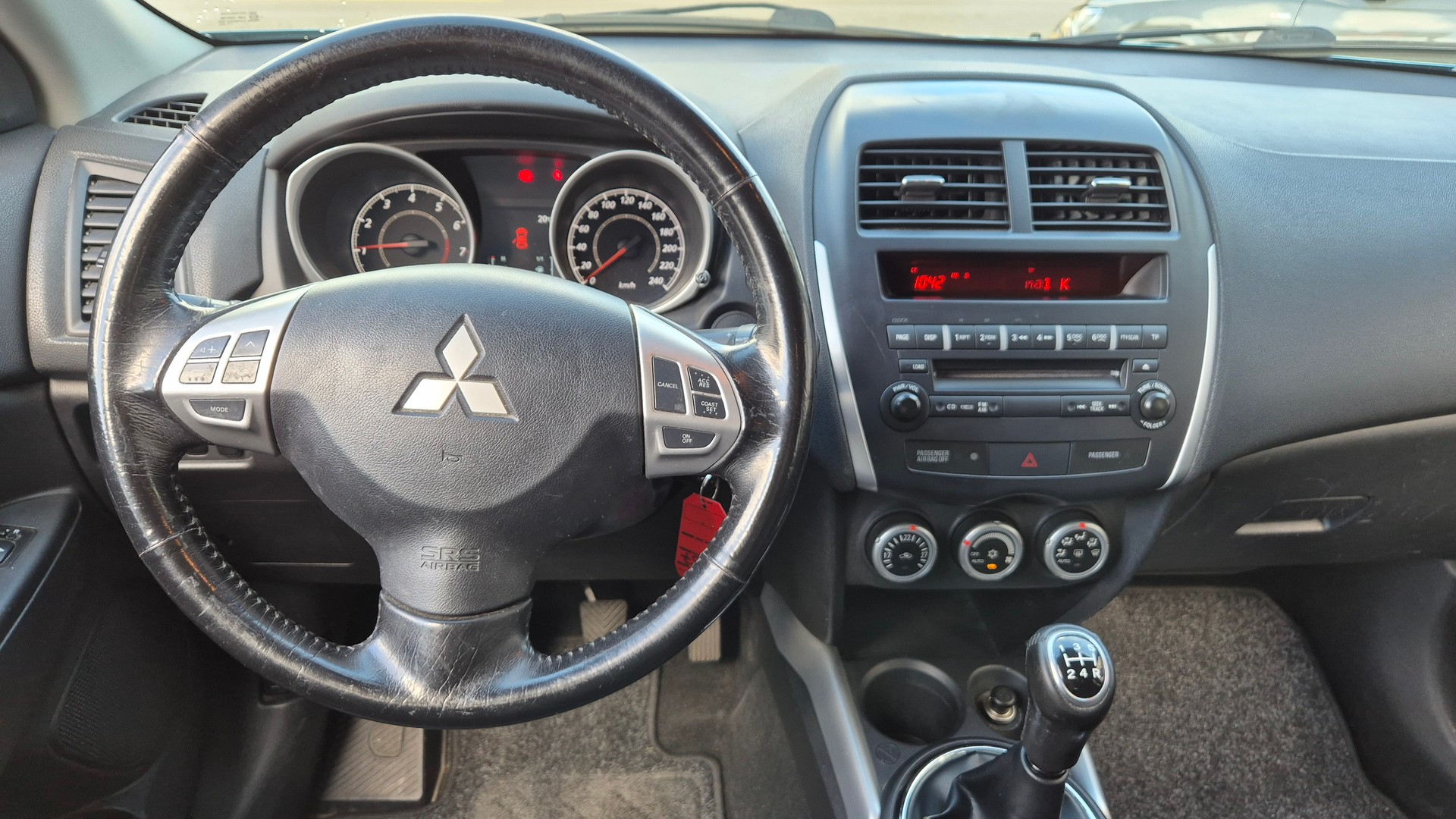 MITSUBISHI ASX 1.6 Invite 2WD-image-5