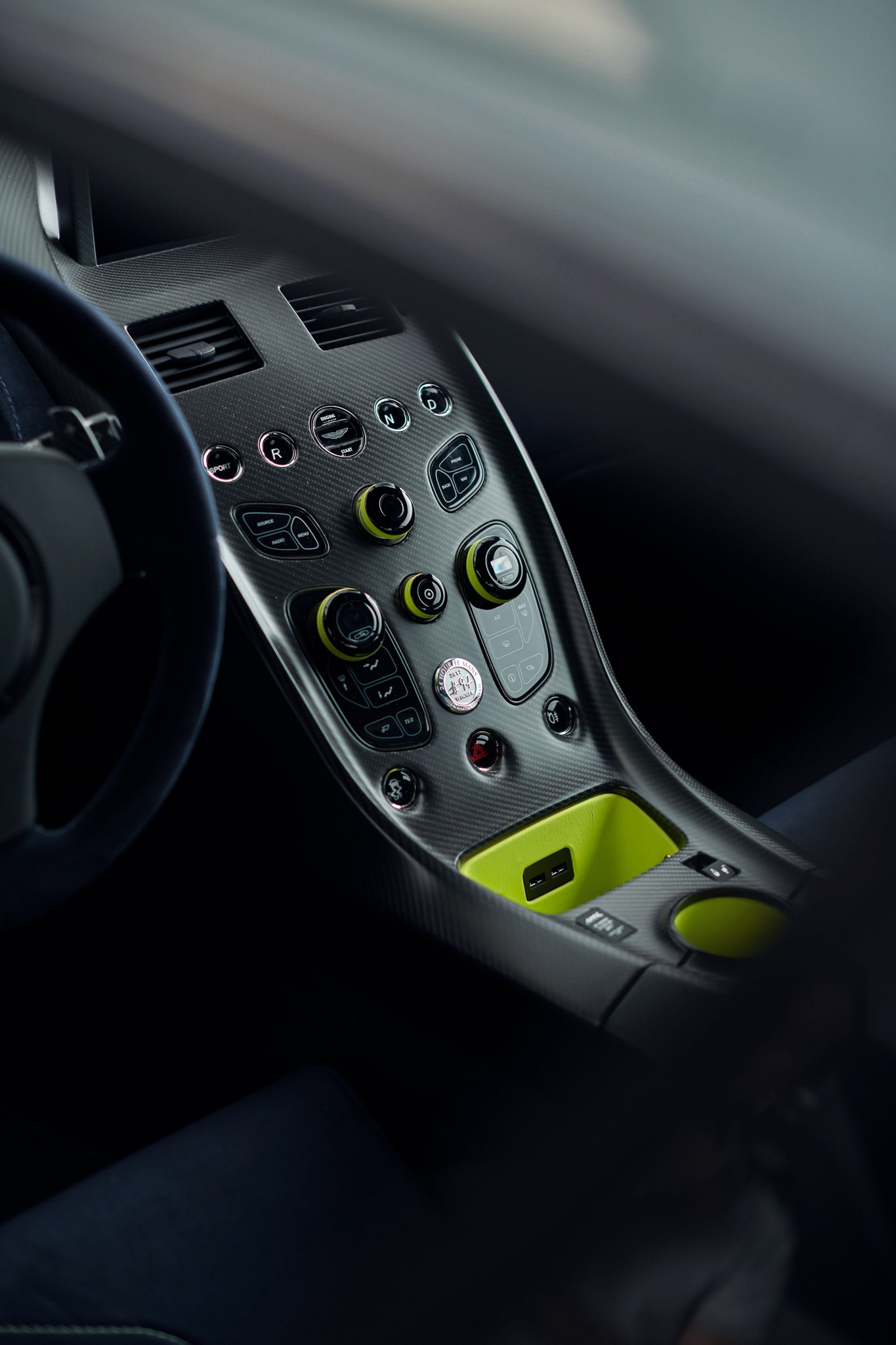 ASTON MARTIN Aston Martin Vantage AMR Pro-image-7
