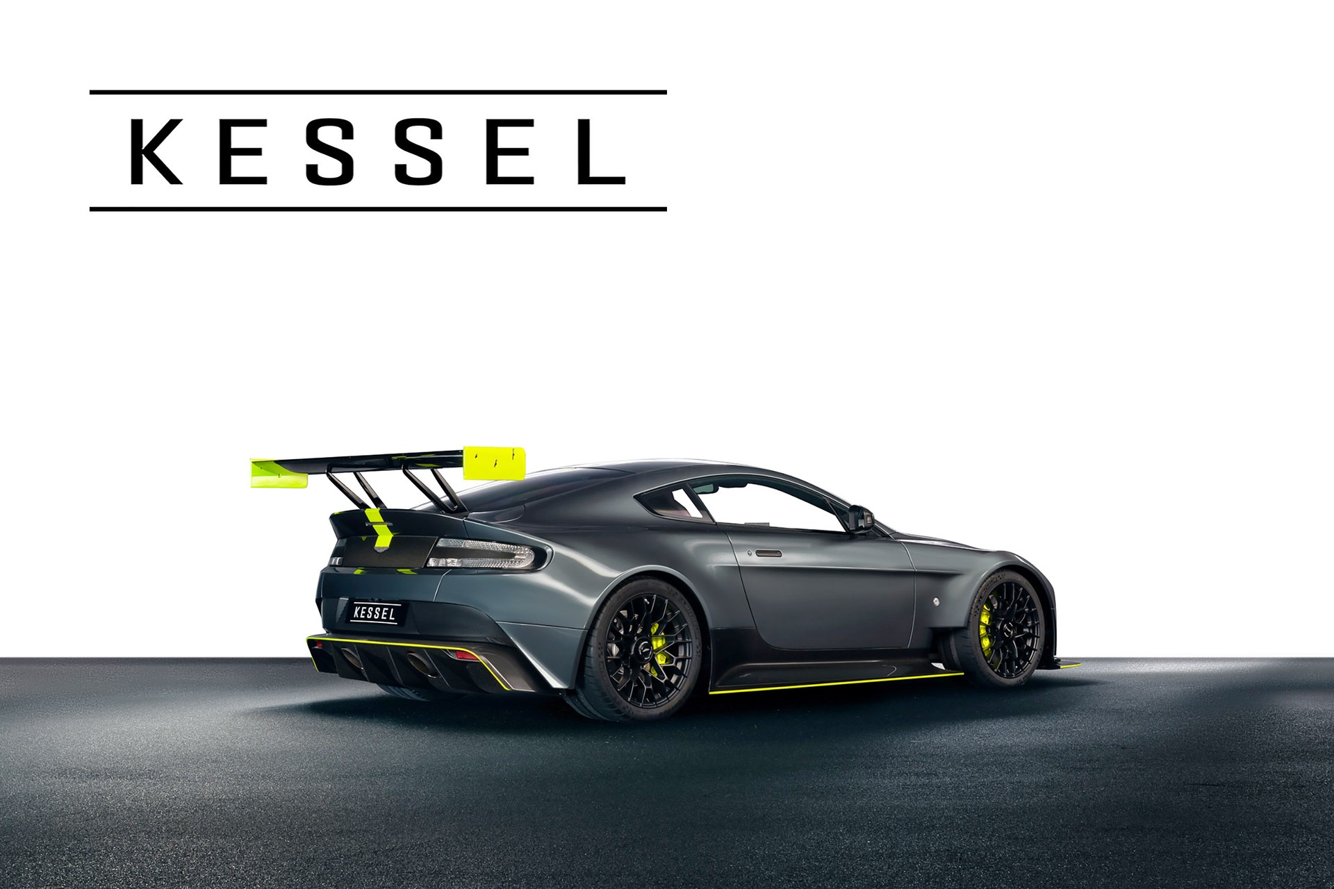 ASTON MARTIN Aston Martin Vantage AMR Pro-image-3