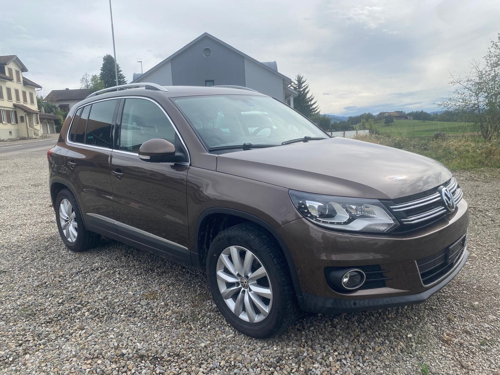 VW Tiguan 2.0 TDI BMT Design 4Motion DSG-image-1