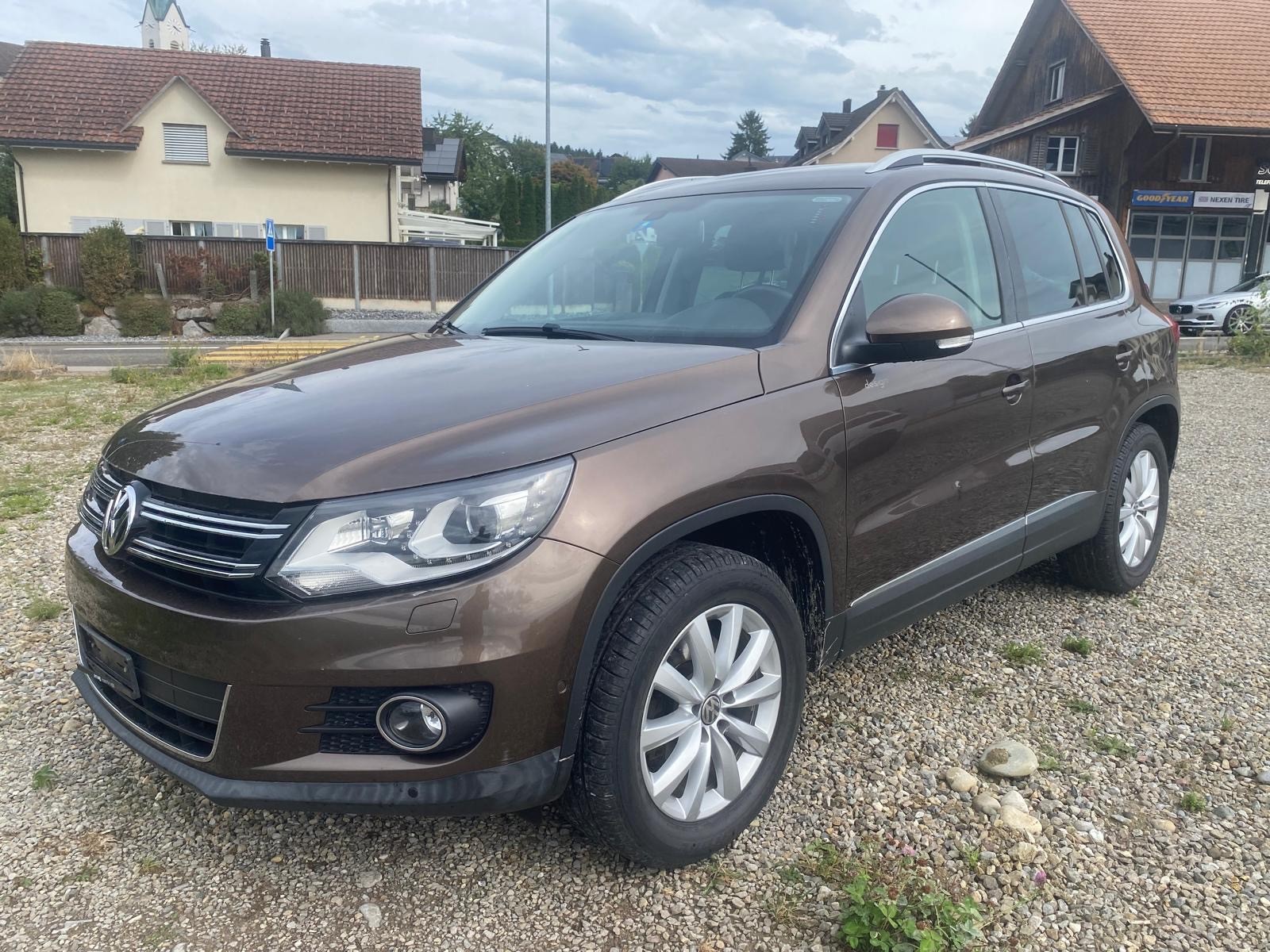 VW Tiguan 2.0 TDI BMT Design 4Motion DSG-image-0