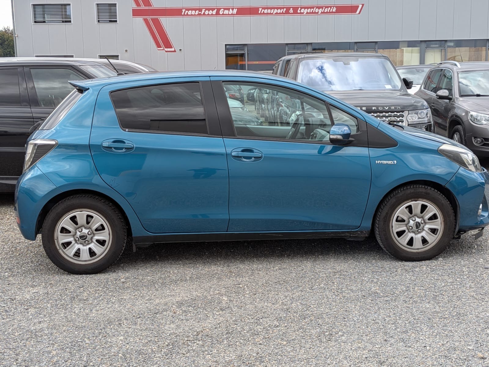 TOYOTA Yaris 1.5 VVT-i Hybrid Sol CVT-image-6