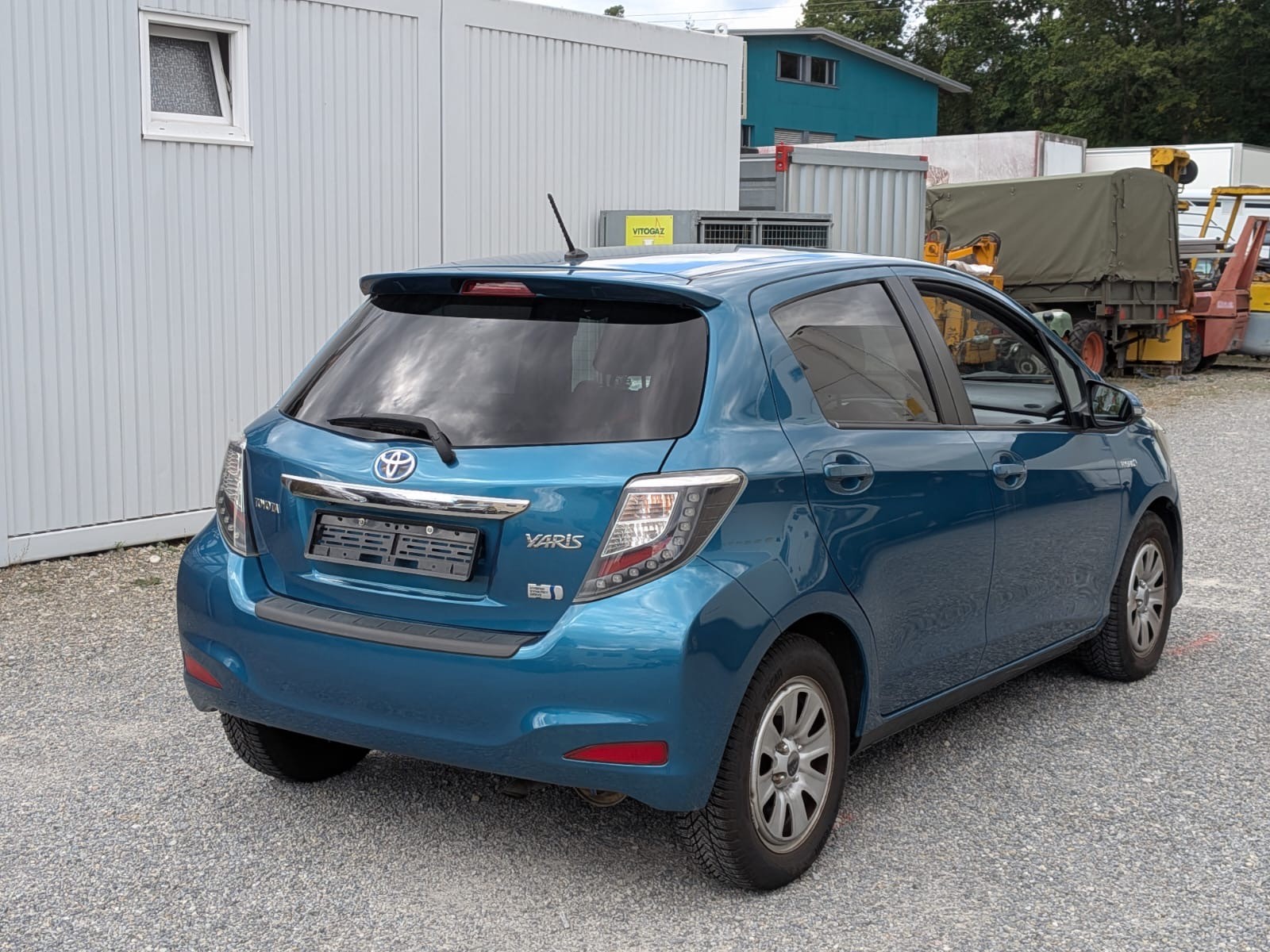 TOYOTA Yaris 1.5 VVT-i Hybrid Sol CVT-image-5