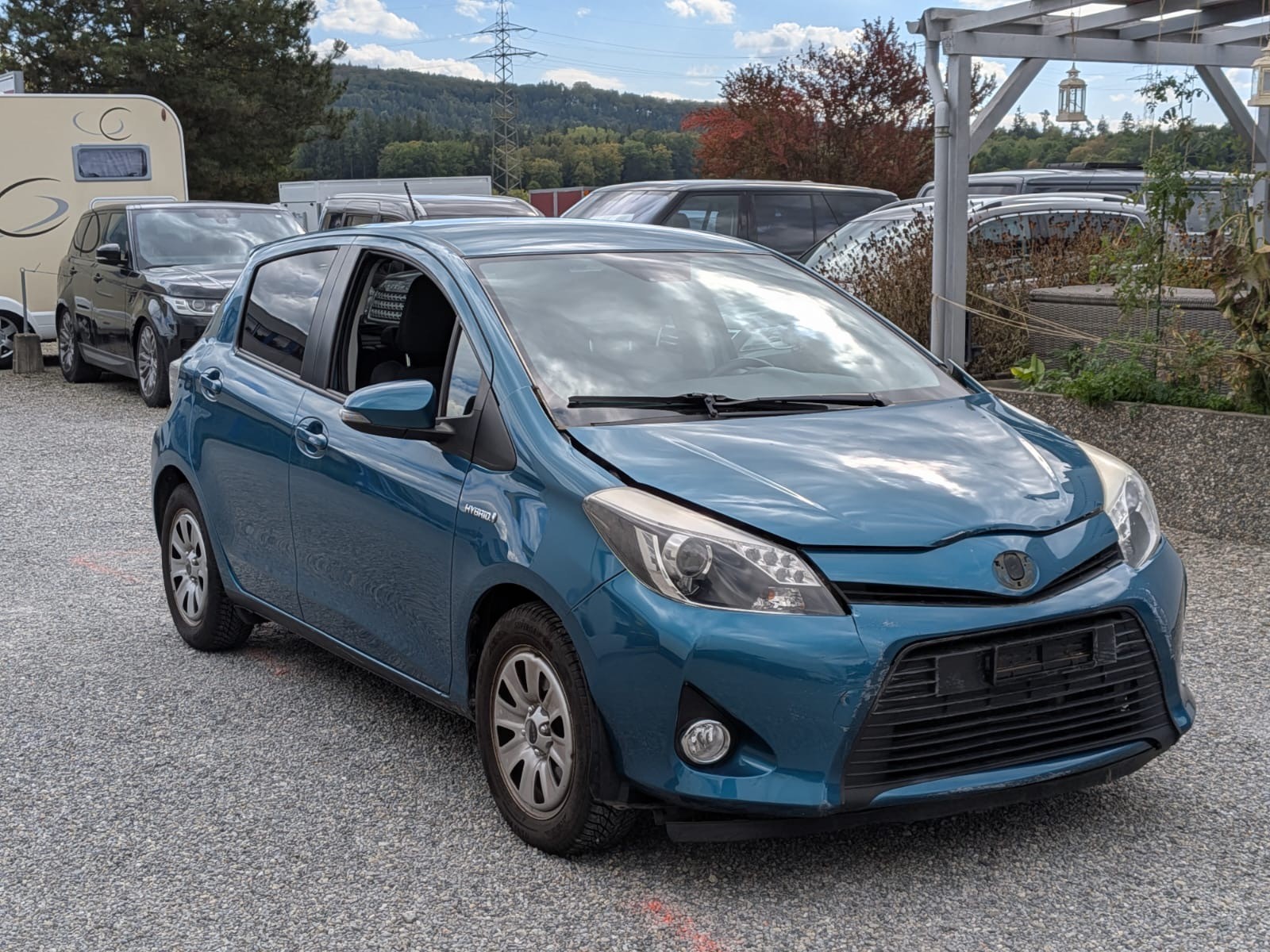 TOYOTA Yaris 1.5 VVT-i Hybrid Sol CVT-image-2