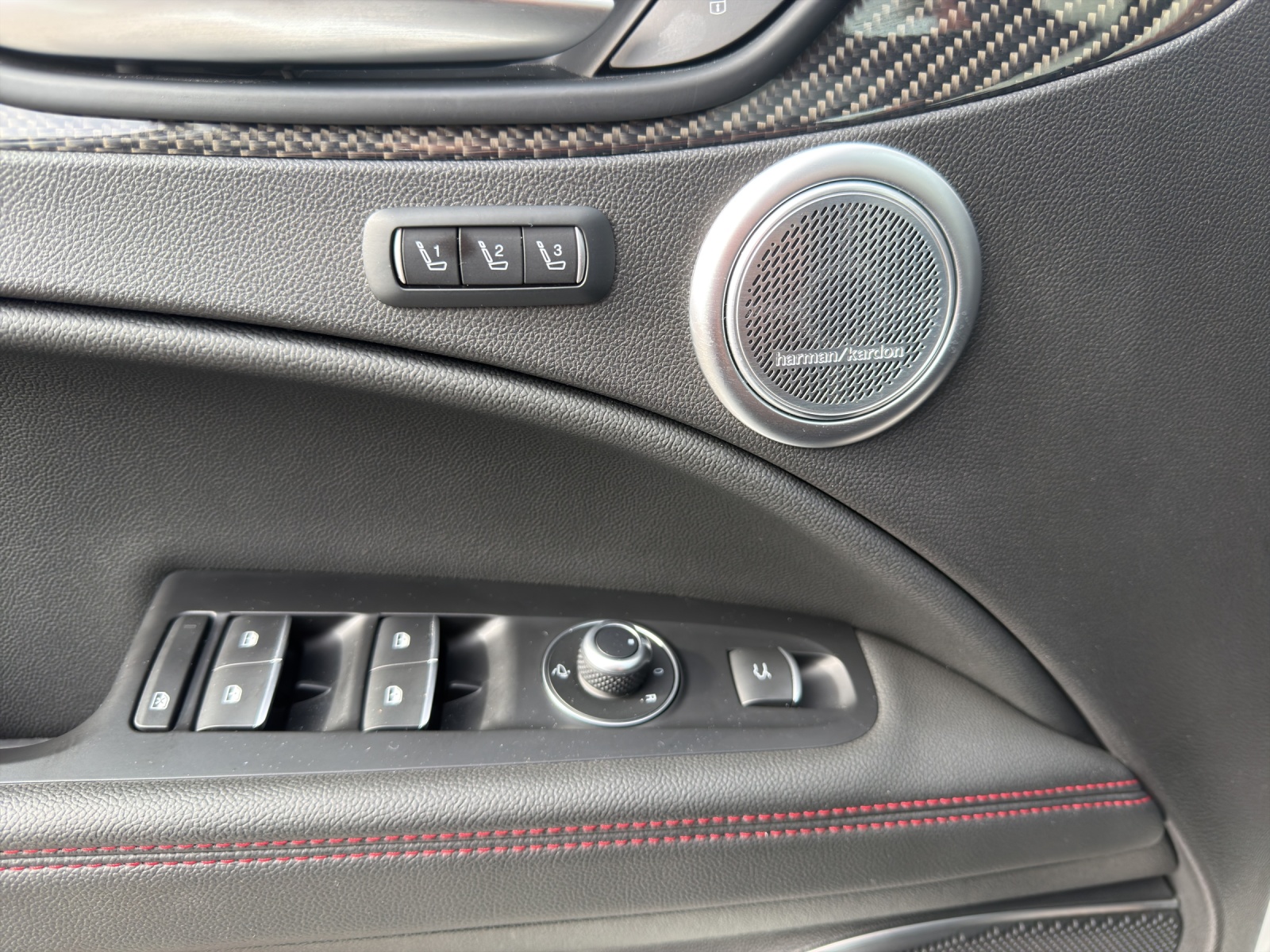 ALFA ROMEO Stelvio 2.9 V6 Biturbo Q4 Quadrifoglio-image-12