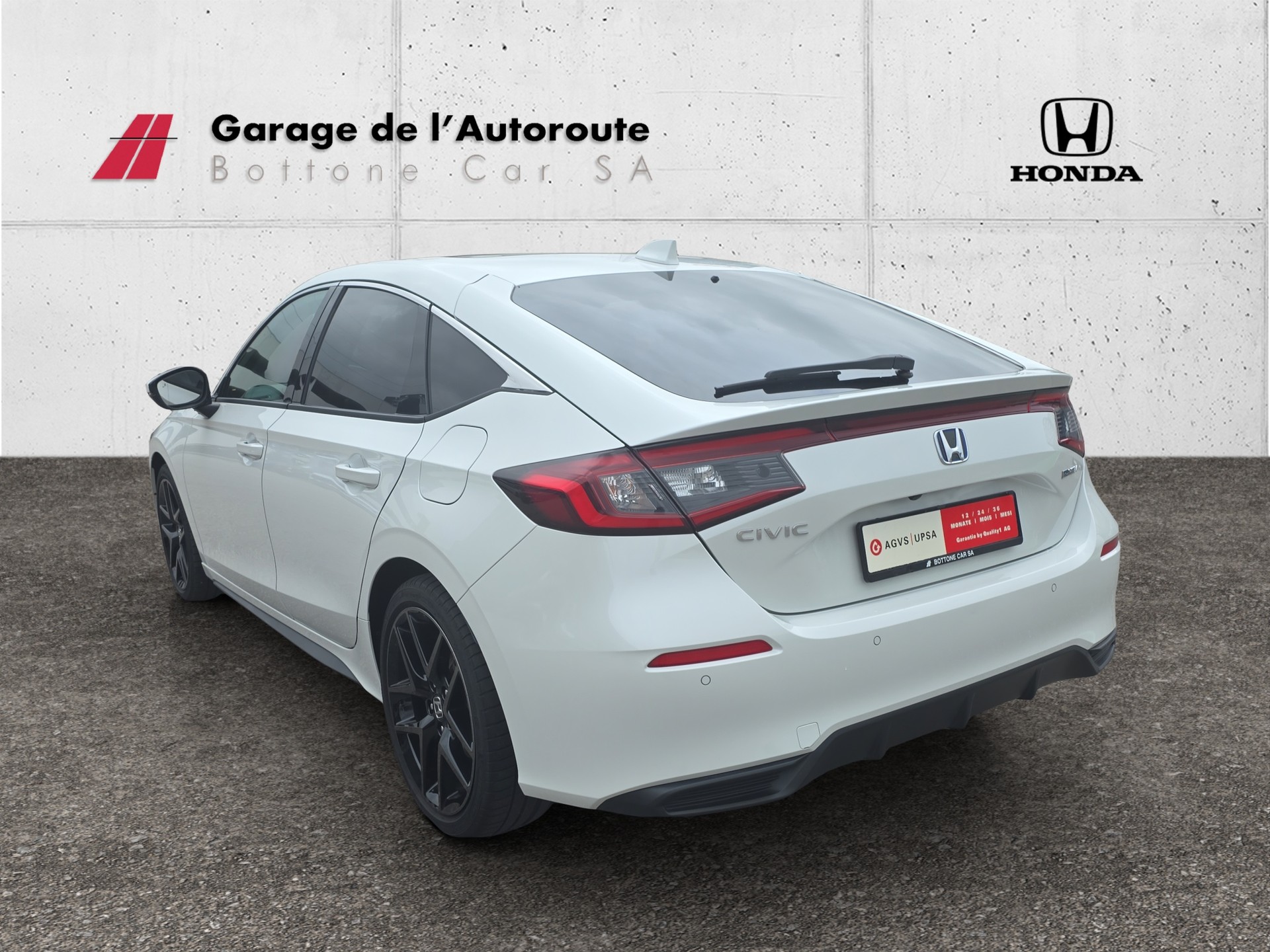 HONDA Civic 2.0 i-MMD Advance-showroom-element-2