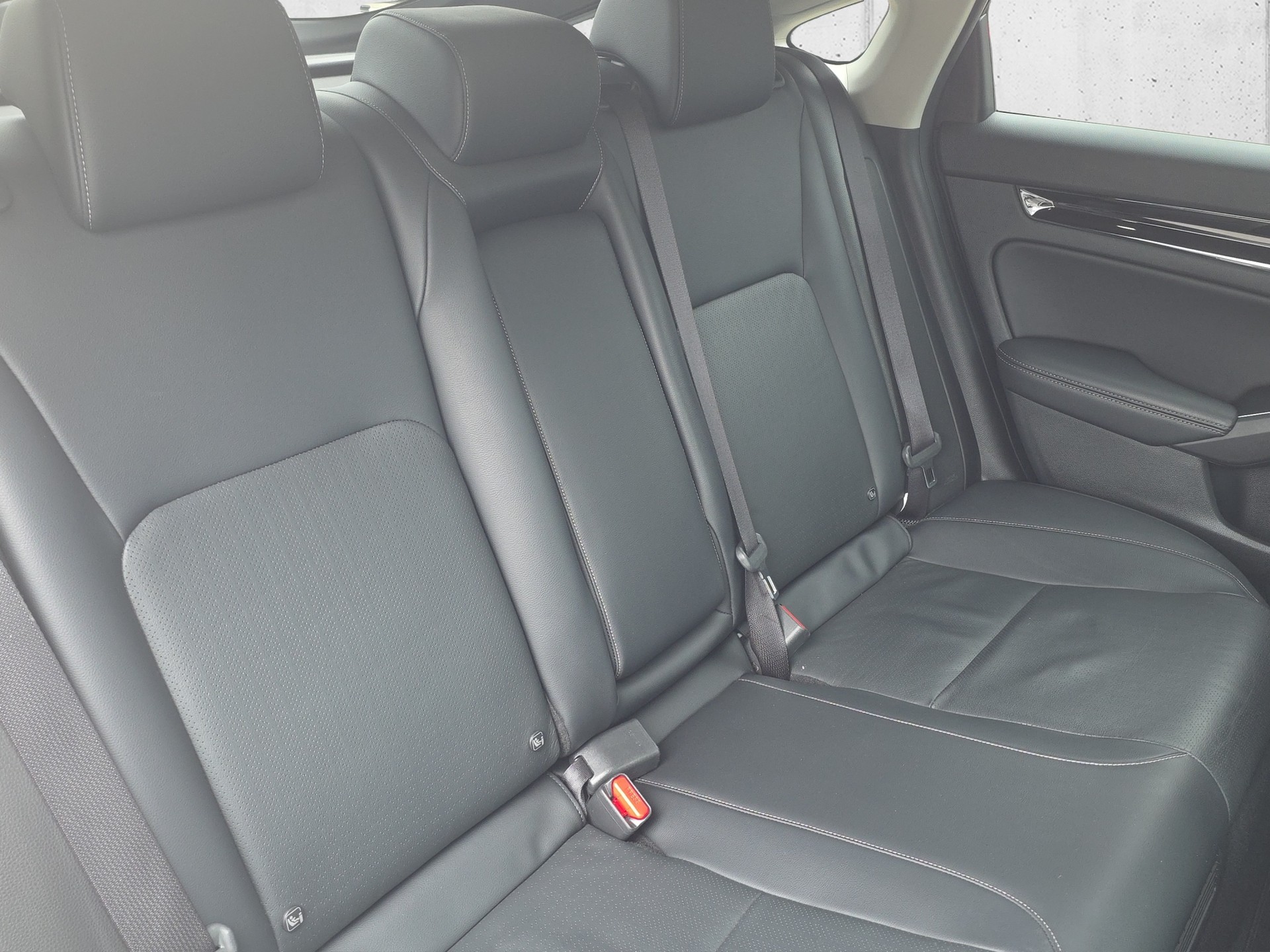 HONDA Civic 2.0 i-MMD Advance-image-17