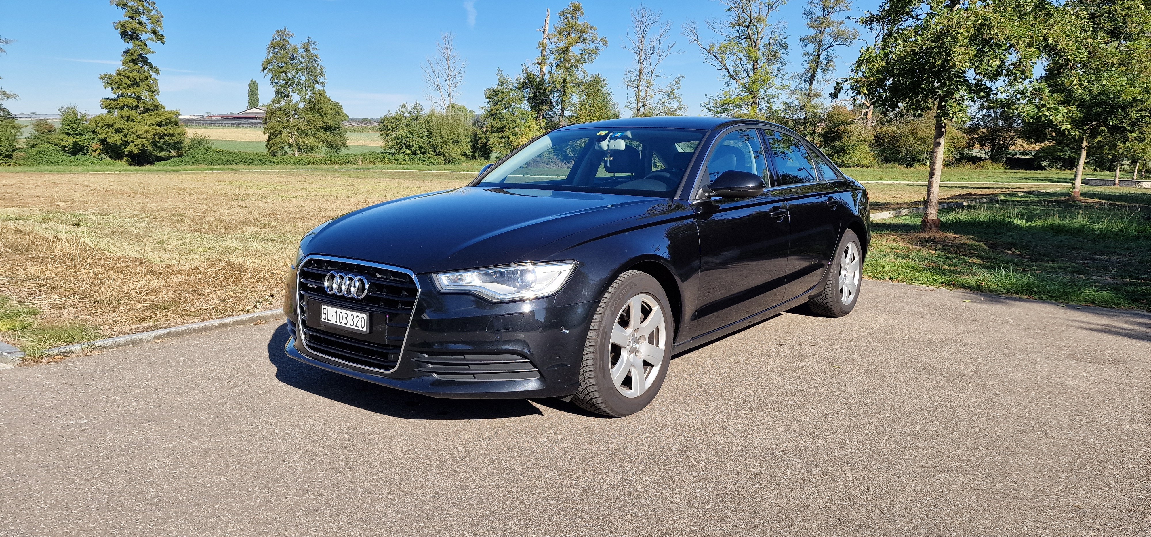 Car photo