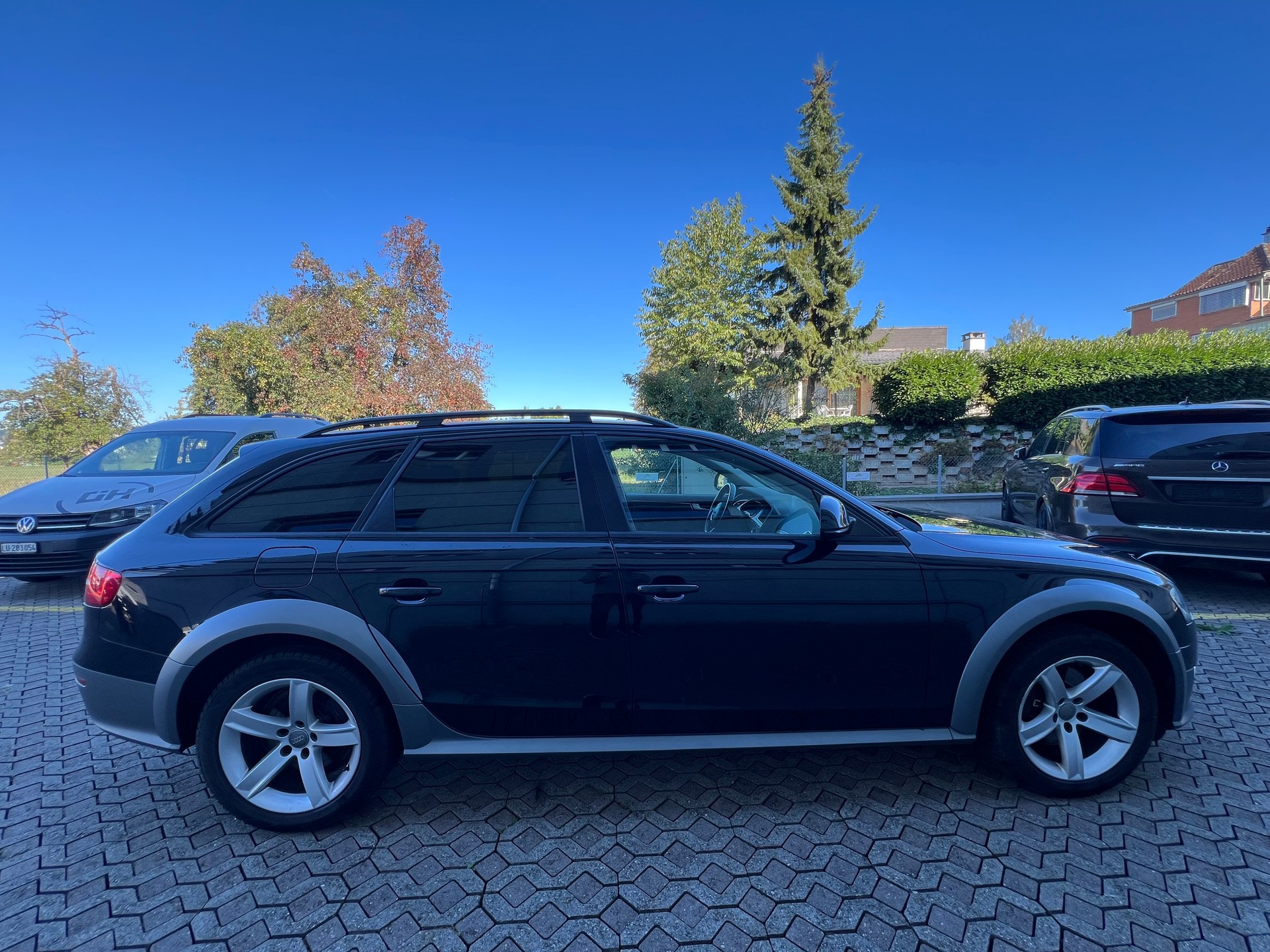 AUDI A4 allroad 2.0 TFSI quattro S-tronic-image-7