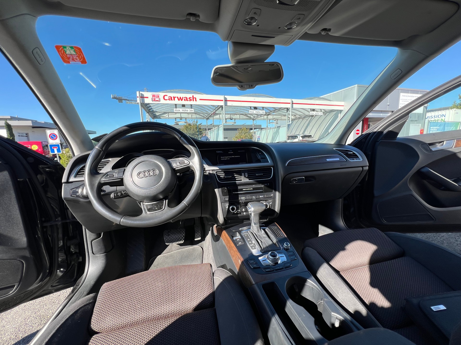 AUDI A4 allroad 2.0 TFSI quattro S-tronic-image-10