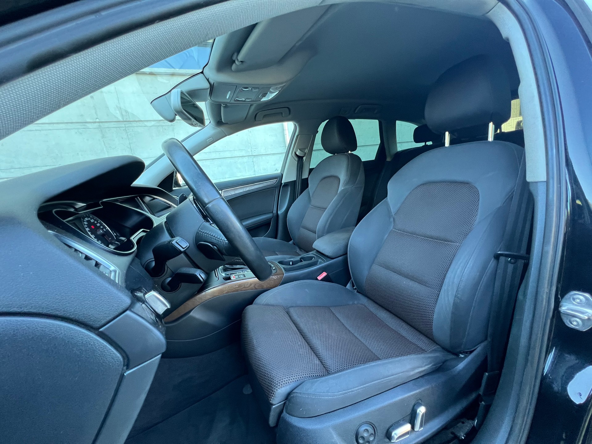 AUDI A4 allroad 2.0 TFSI quattro S-tronic-image-9