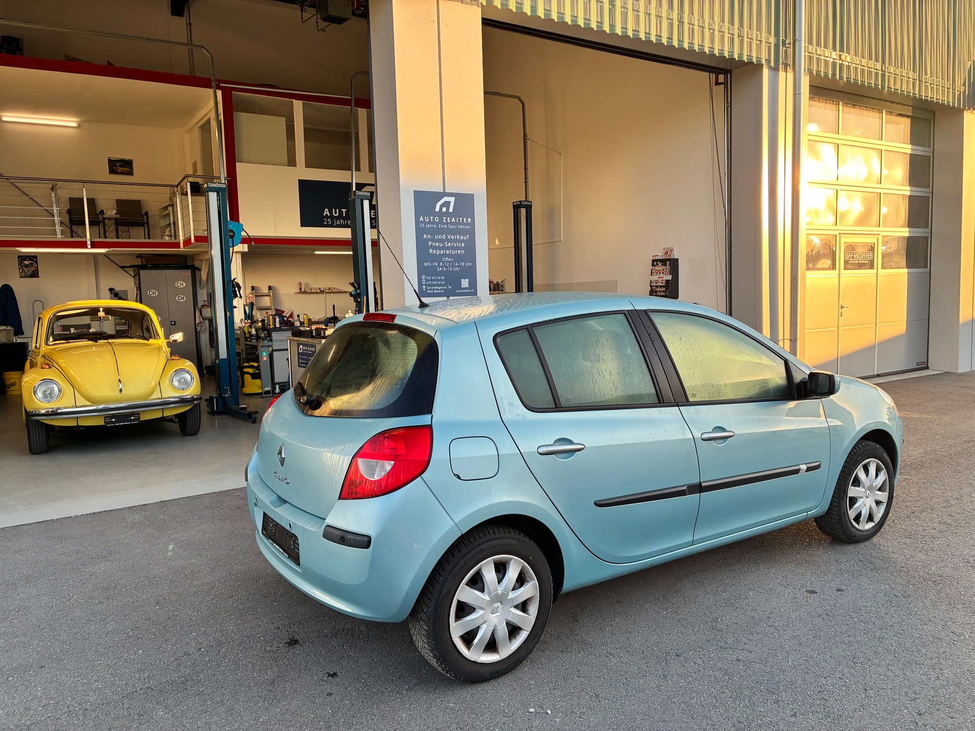 RENAULT Clio 1.6 16V Exception Automatic-image-2
