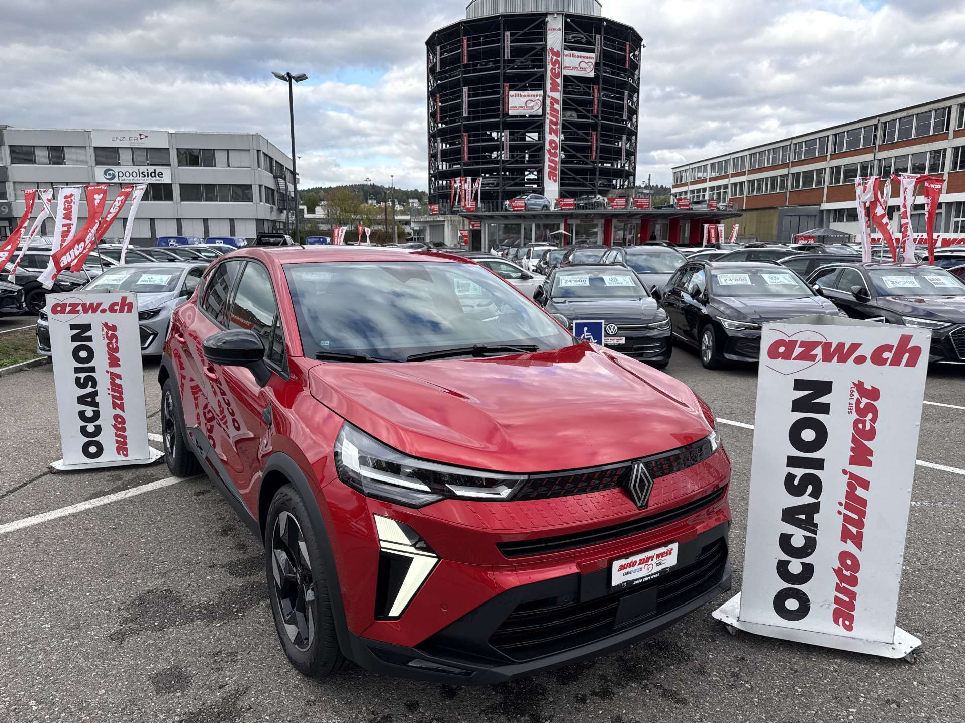 RENAULT Captur 1.3 TCe Techno EDC-Automat-image-0