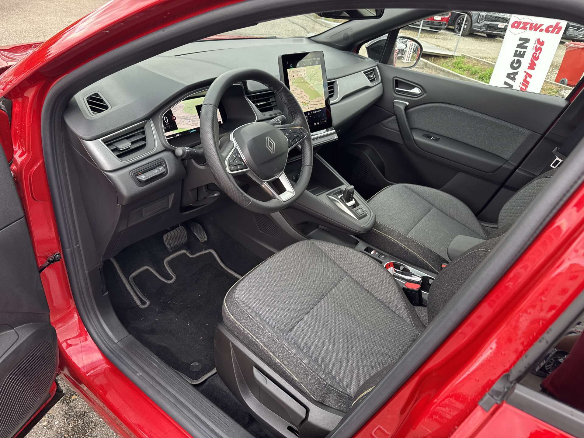 RENAULT Captur 1.3 TCe Techno EDC-Automat-image-5
