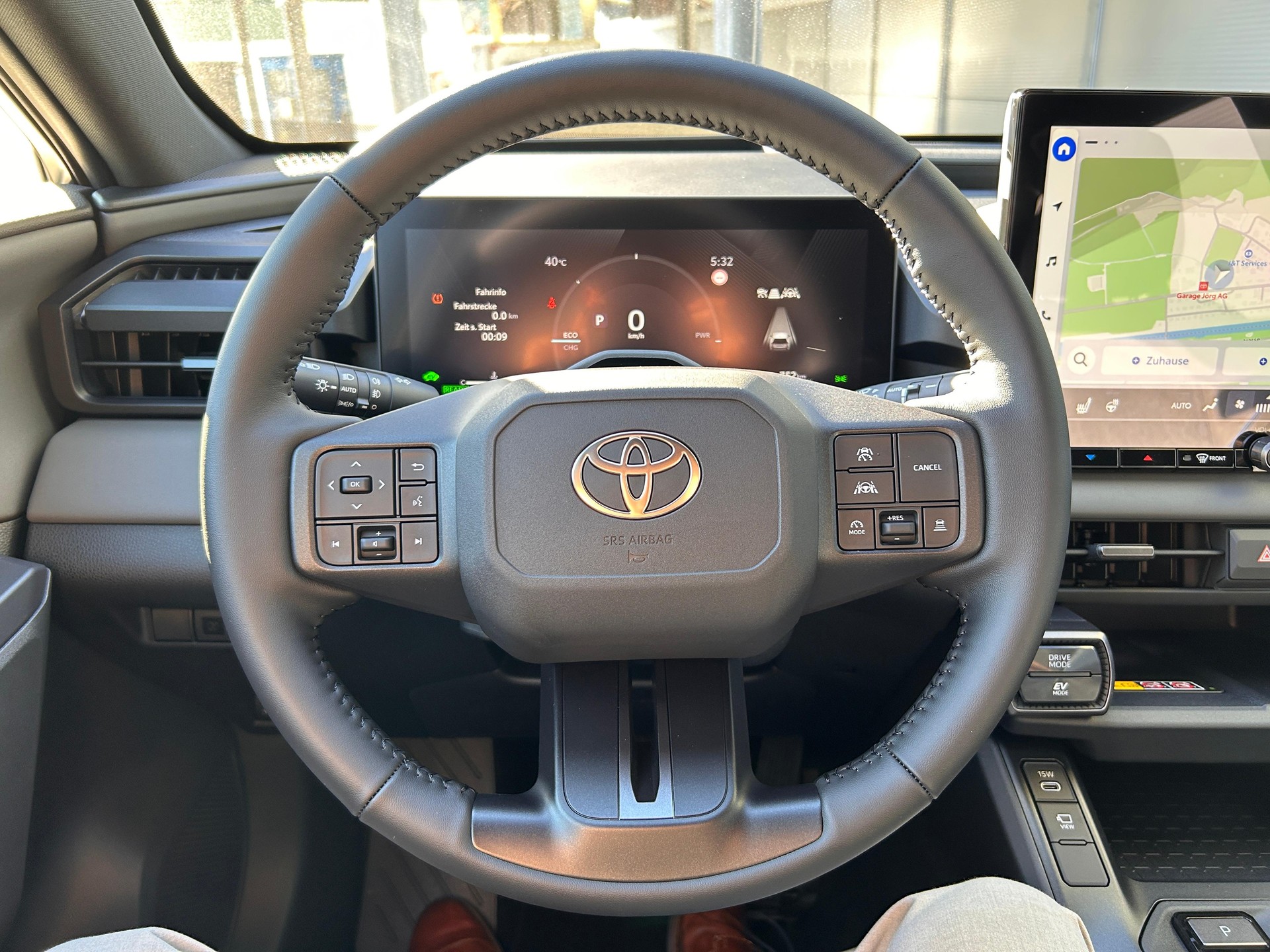 TOYOTA RAV4 2.5 HEV Style-image-9