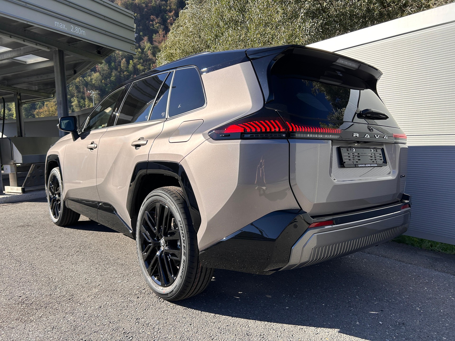 TOYOTA RAV4 2.5 HEV Style-image-3