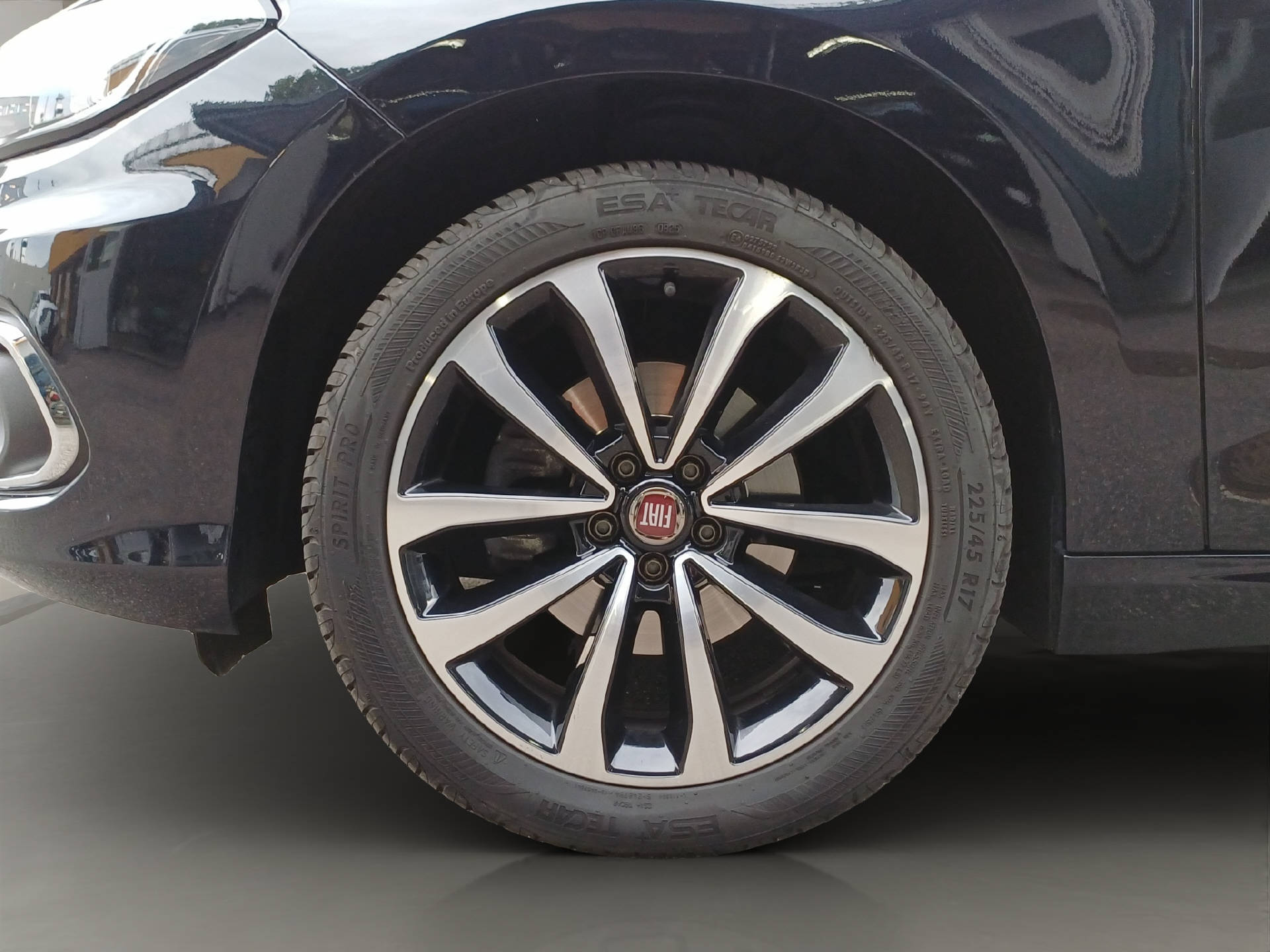 FIAT Tipo 1.4 T-Jet Lounge-image-8