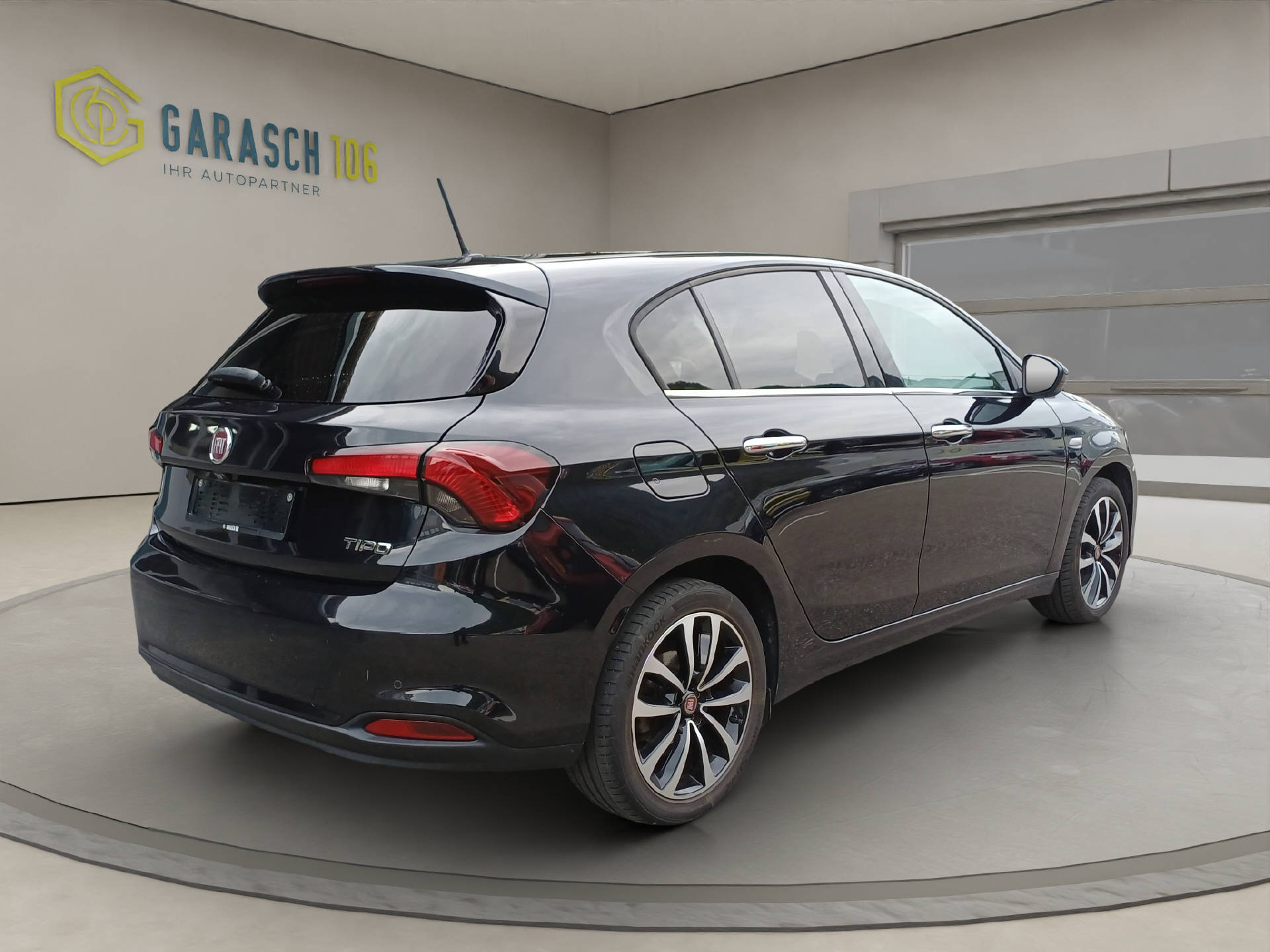 FIAT Tipo 1.4 T-Jet Lounge-image-5