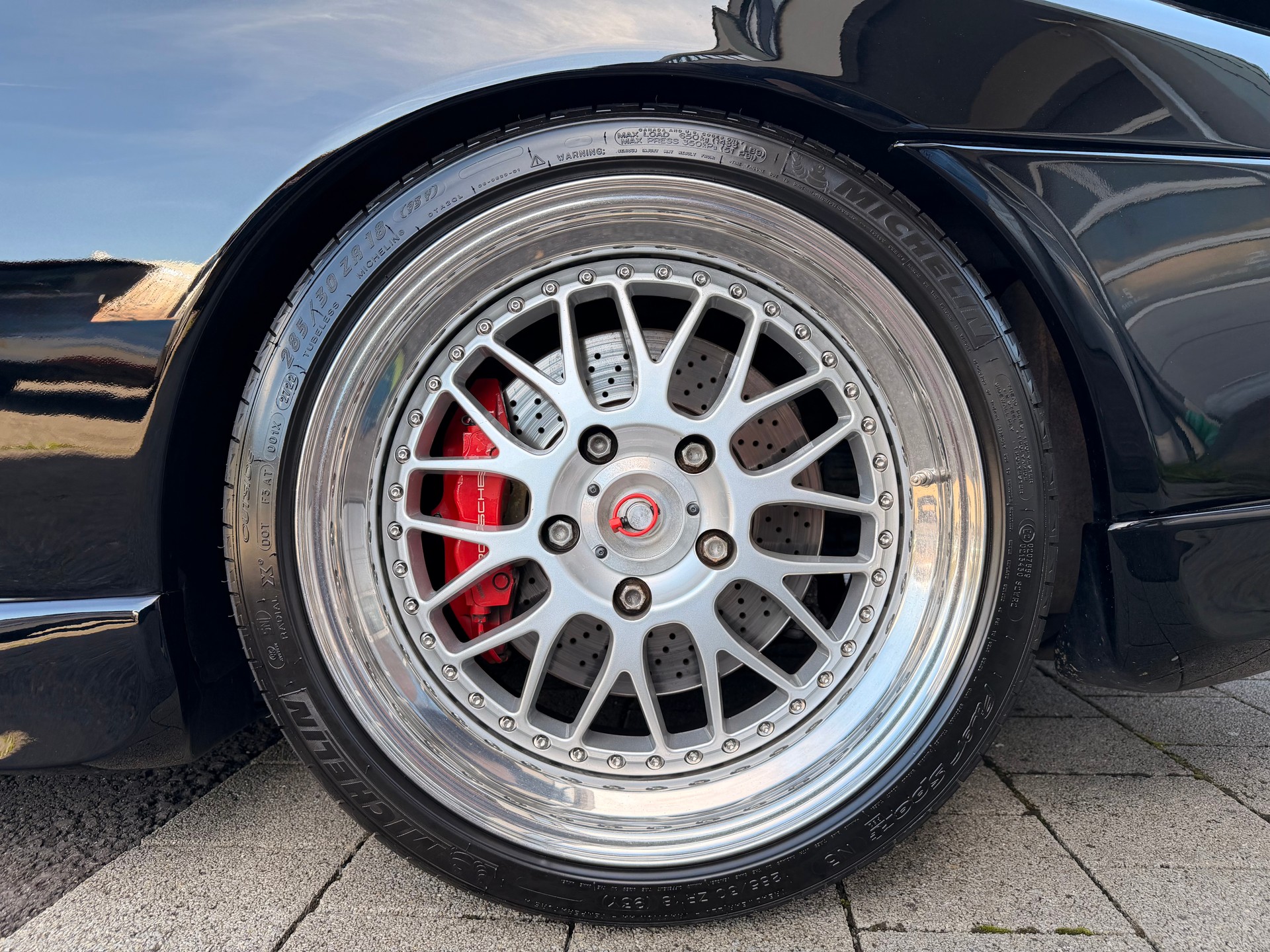 PORSCHE 911 GT3-image-25