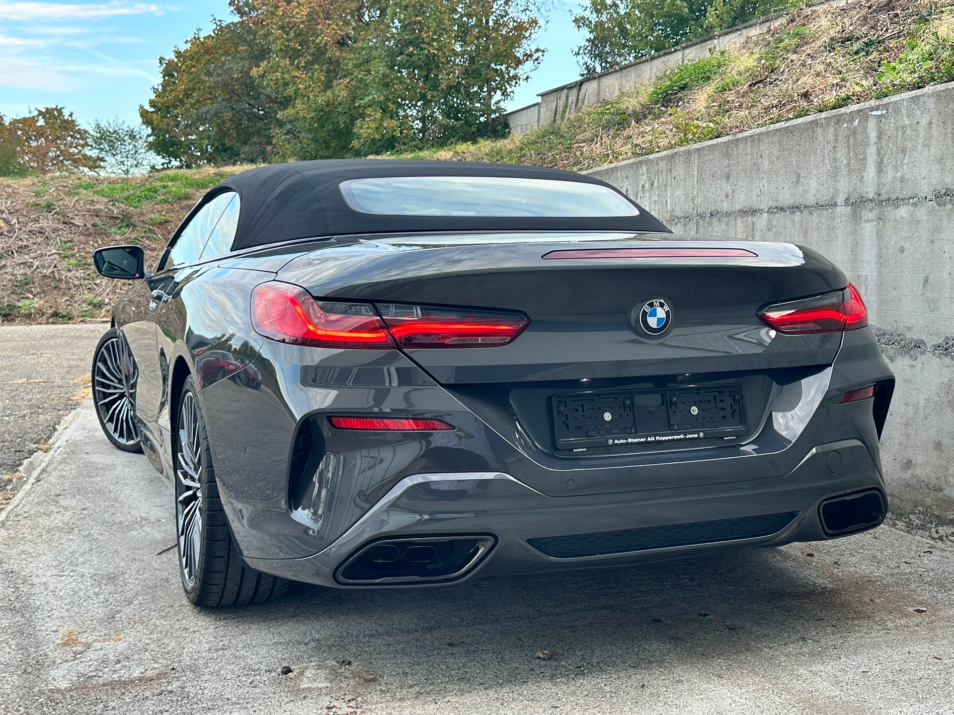 BMW M850i xDrive-image-2
