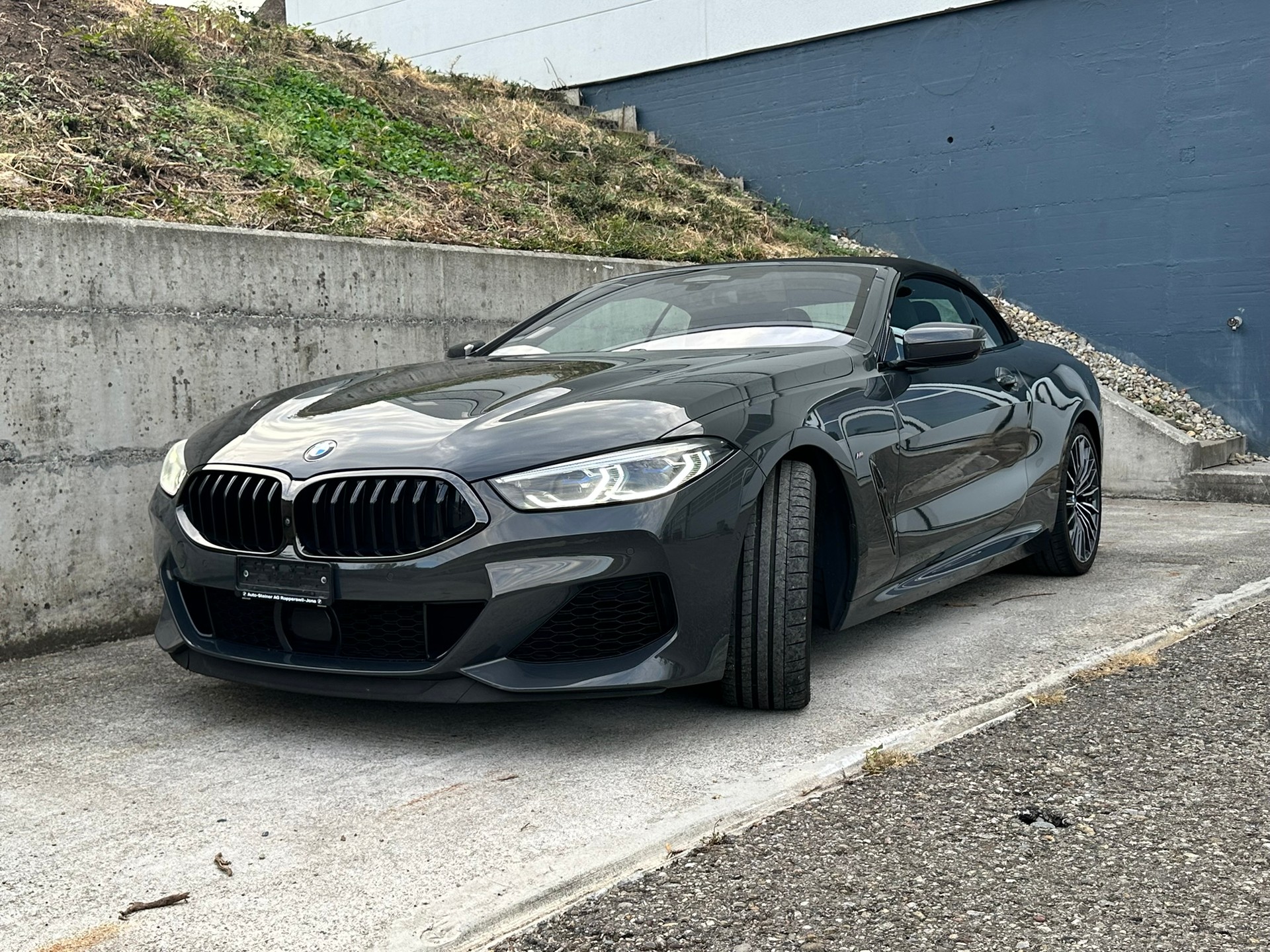 BMW M850i xDrive-image-0
